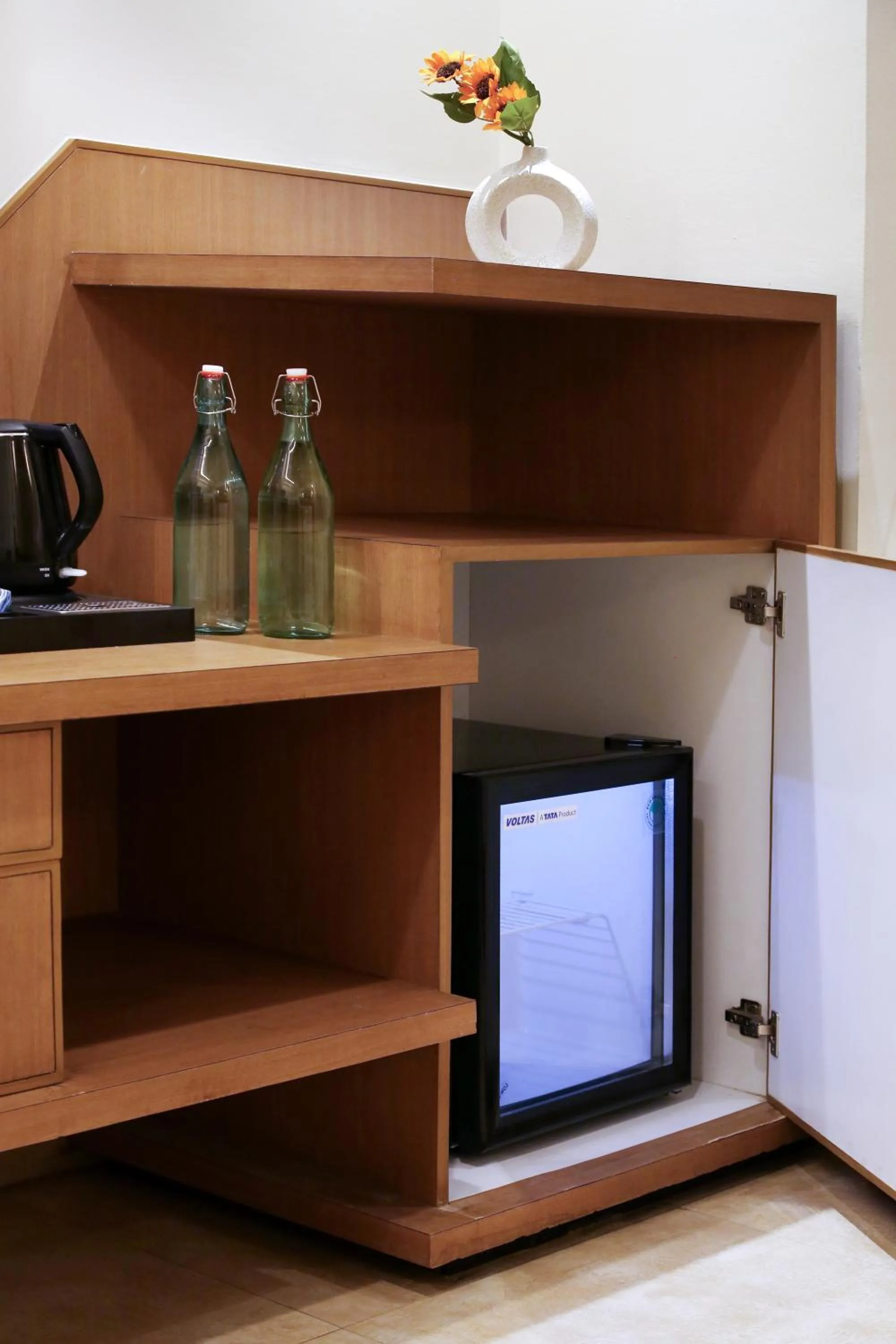 minibar in Hotel The Leaf