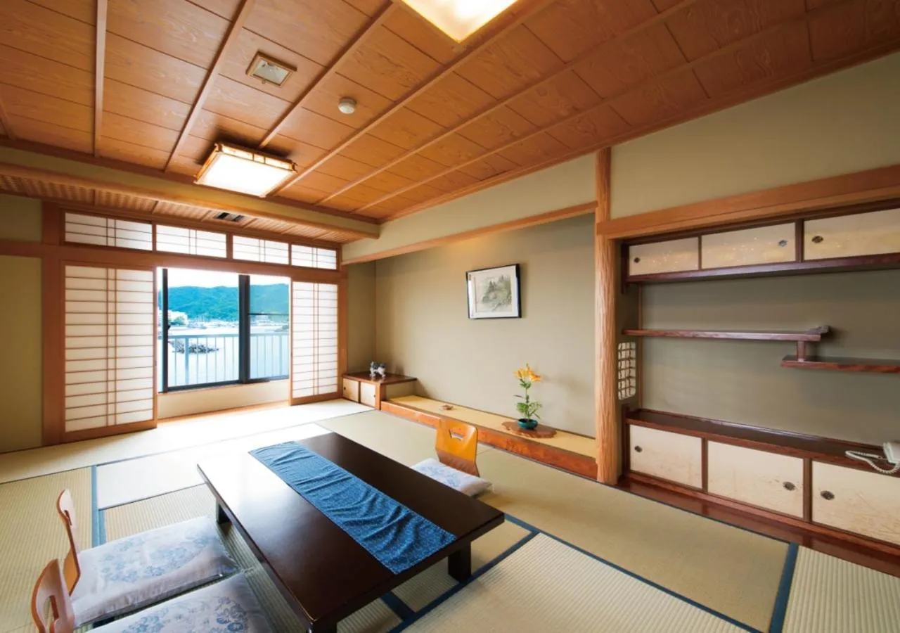 Photo of the whole room, Bed in Awakan