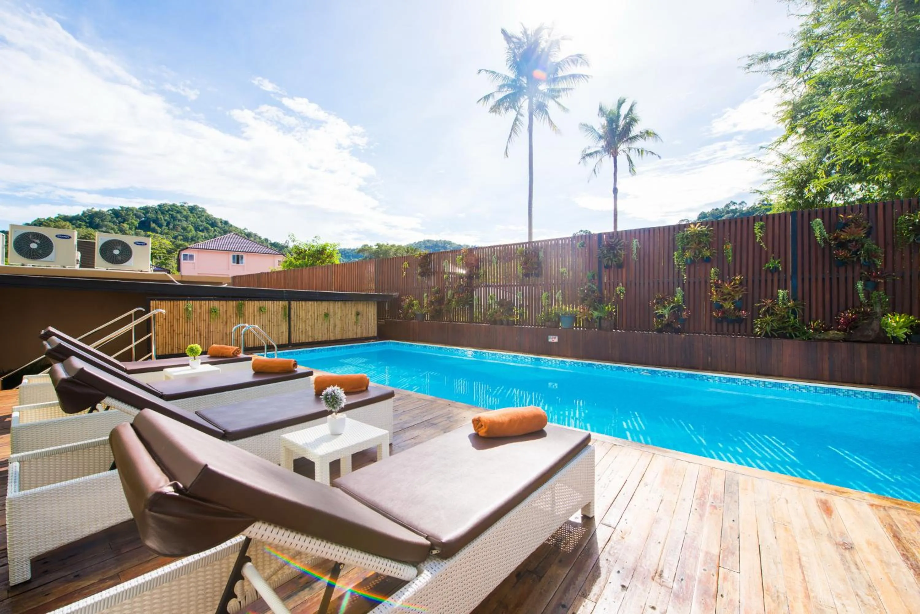 Swimming pool in Tetris Hotel