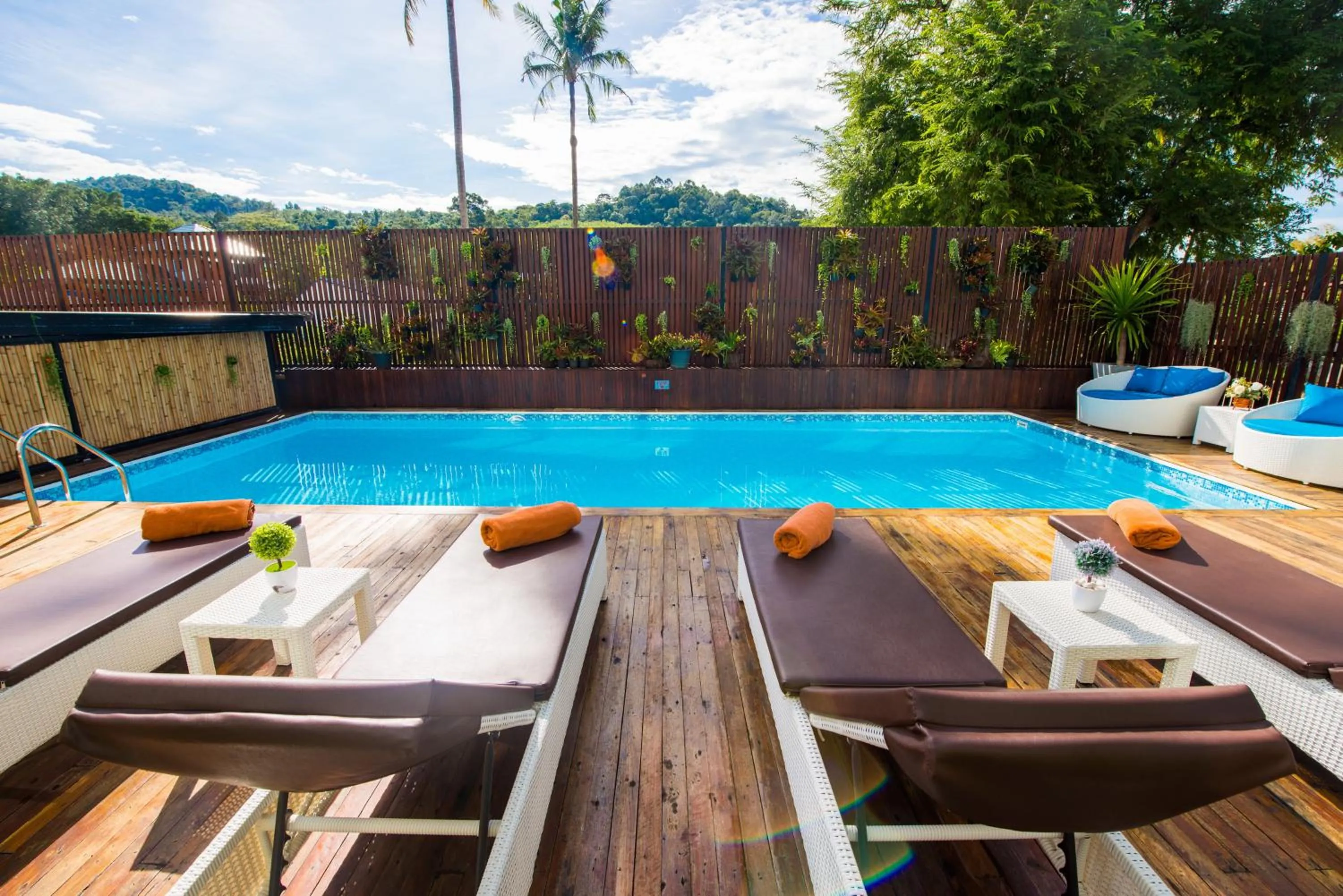 Swimming pool in Tetris Hotel