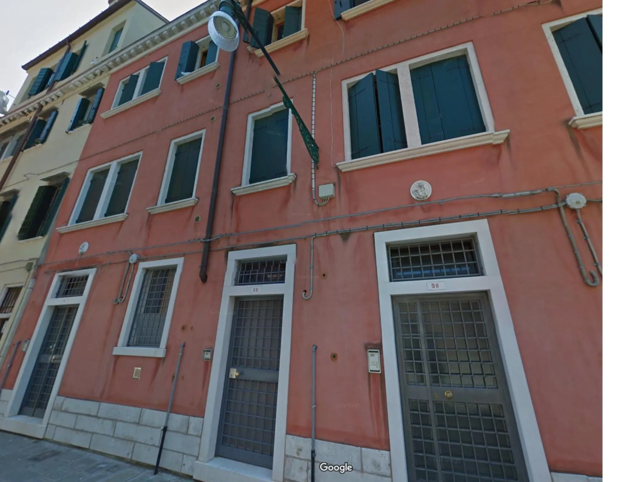 Property building in Cannaregio - Venice Style Apartments