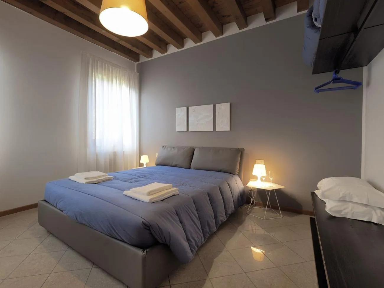 Bedroom, Bed in Cannaregio - Venice Style Apartments