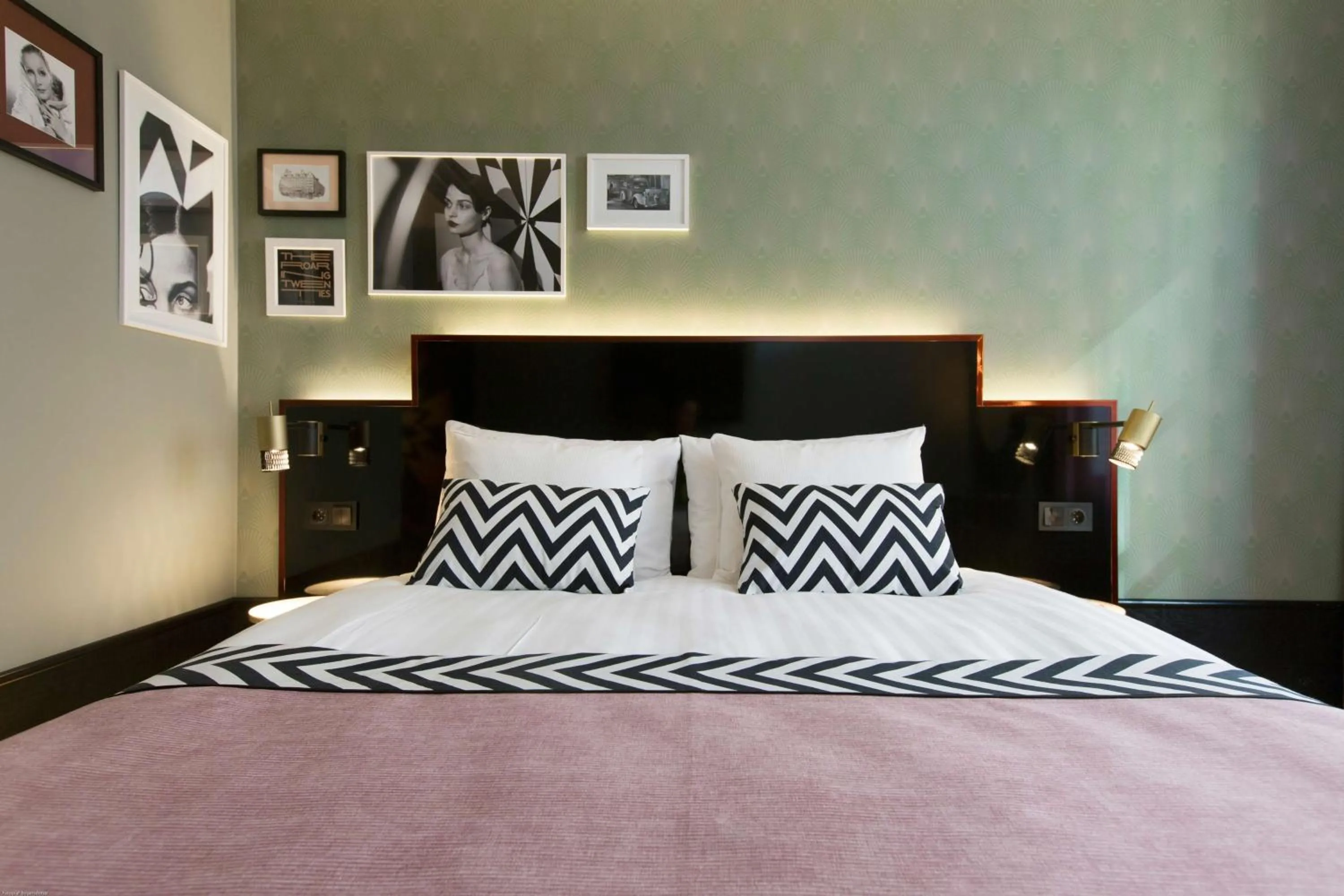 Bedroom, Bed in Haymarket by Scandic