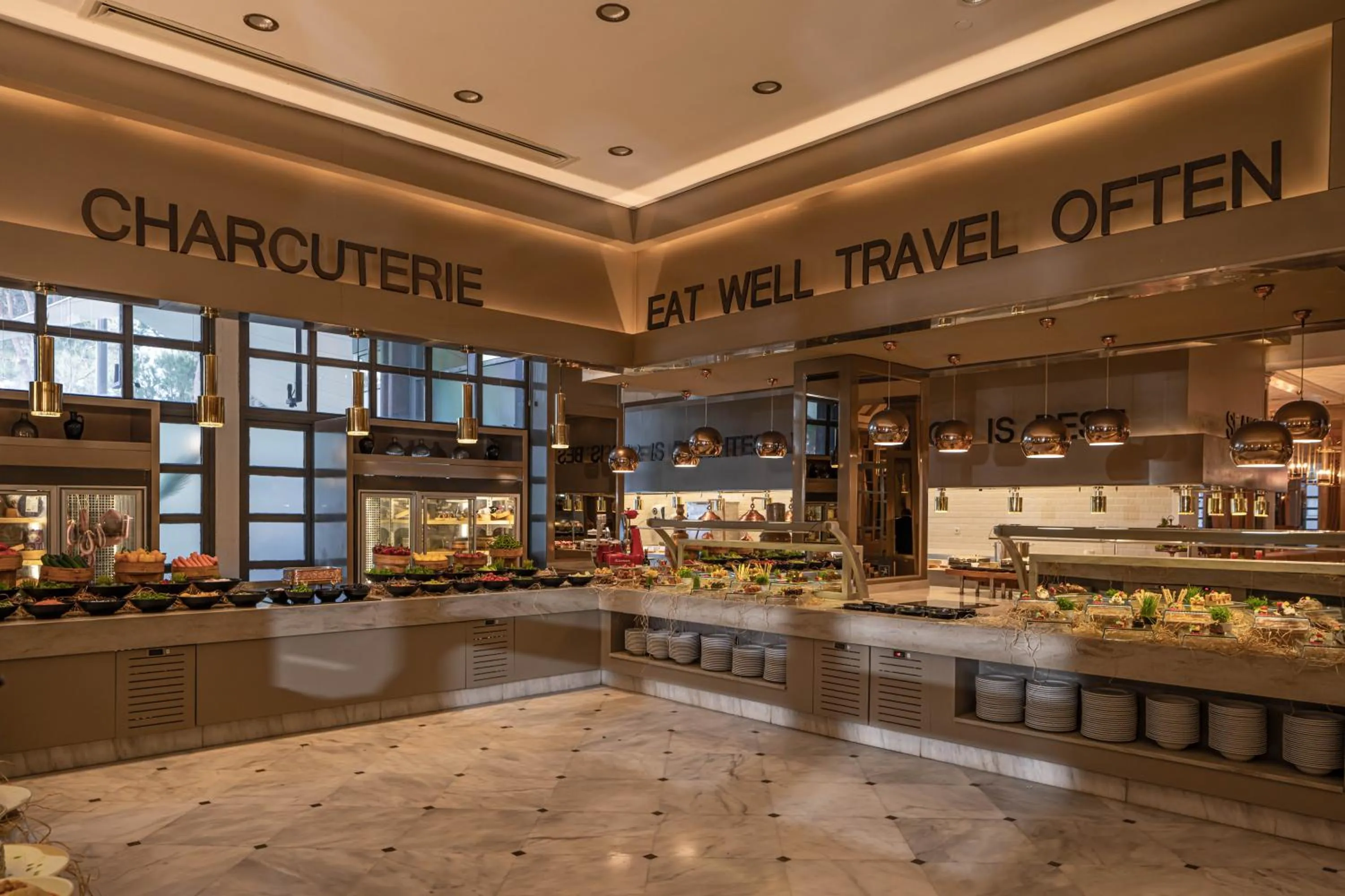 Food and drinks in Balmy Foresta