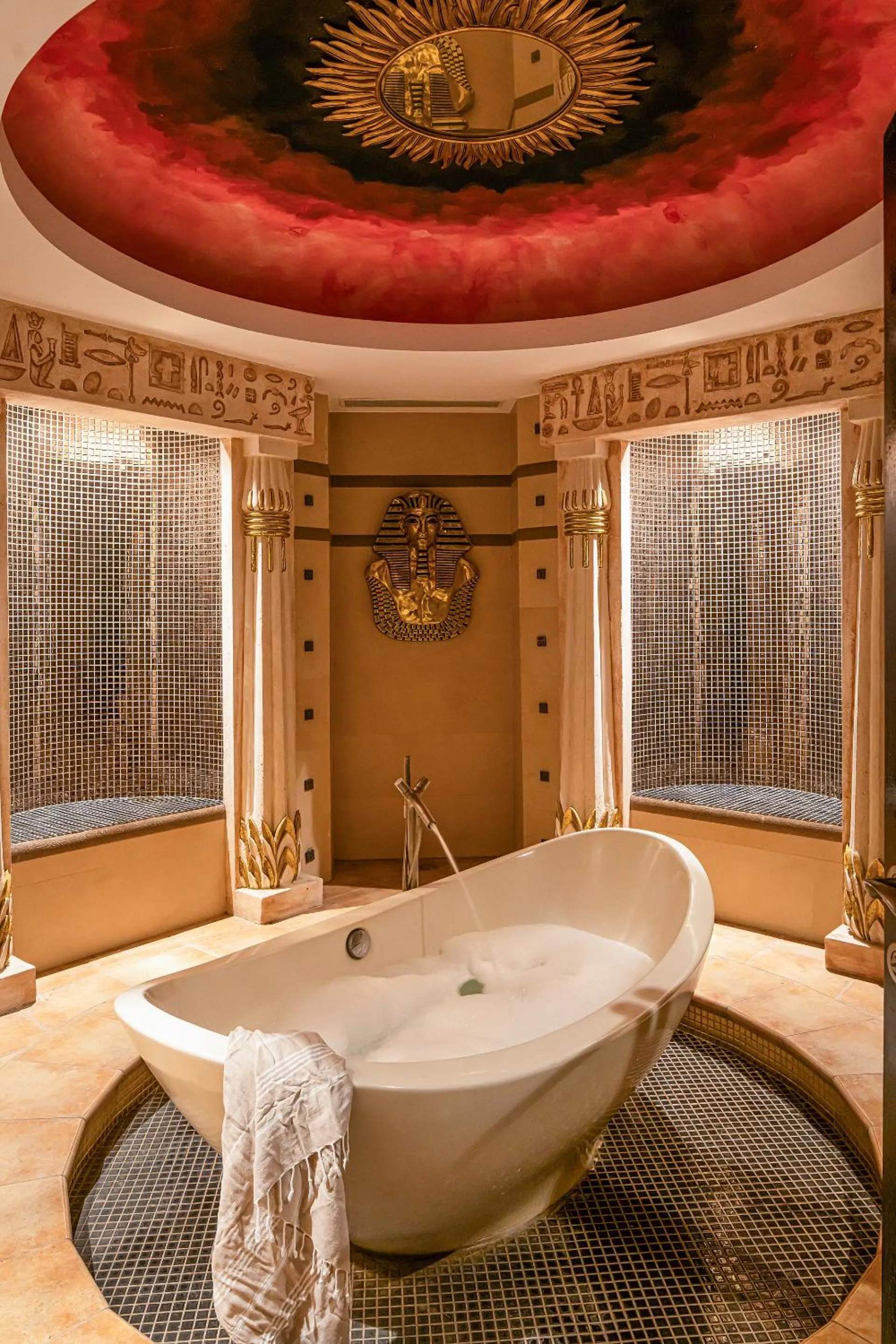 Spa and wellness centre/facilities in Balmy Foresta