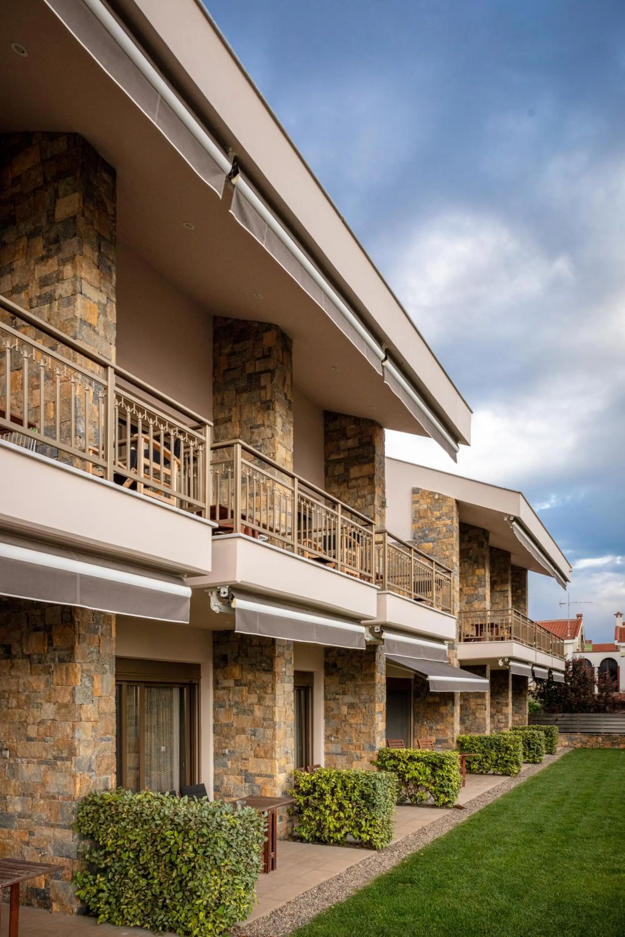 Garden in Royalty Suites Seaside