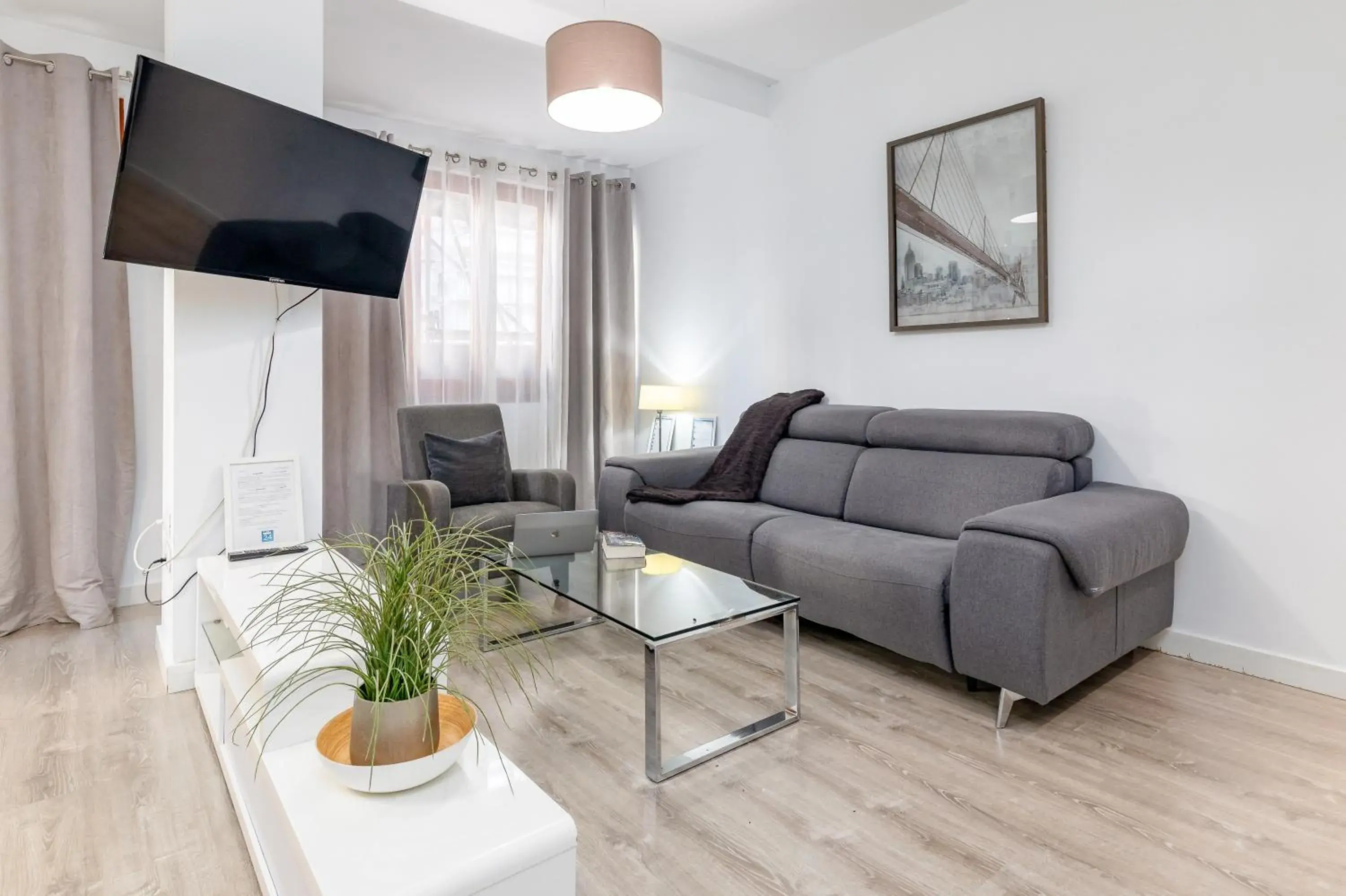 Travel Habitat Ayuntamiento Travel Habitat Ayuntamiento