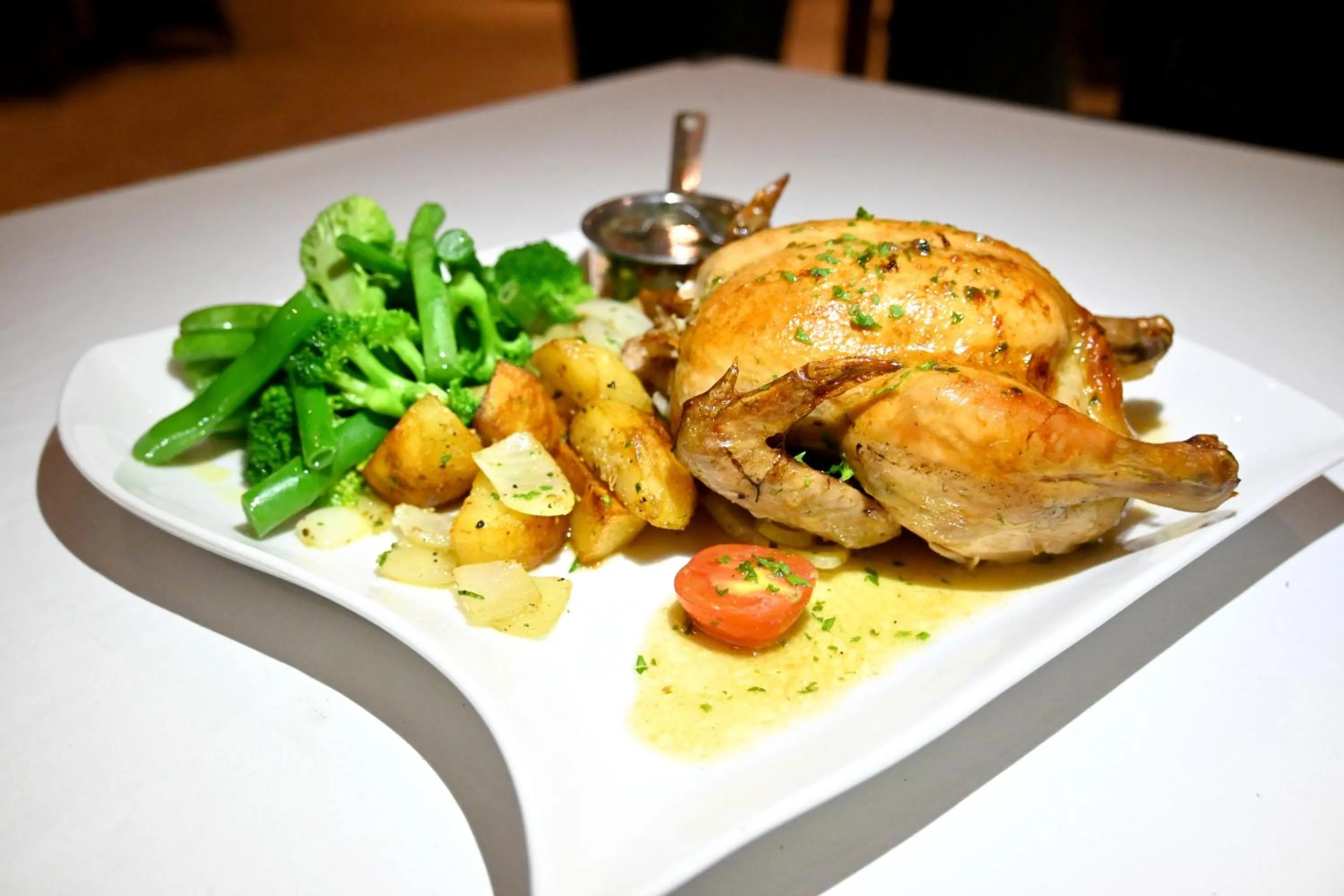 Food in Kokomo Resort Gili Gede