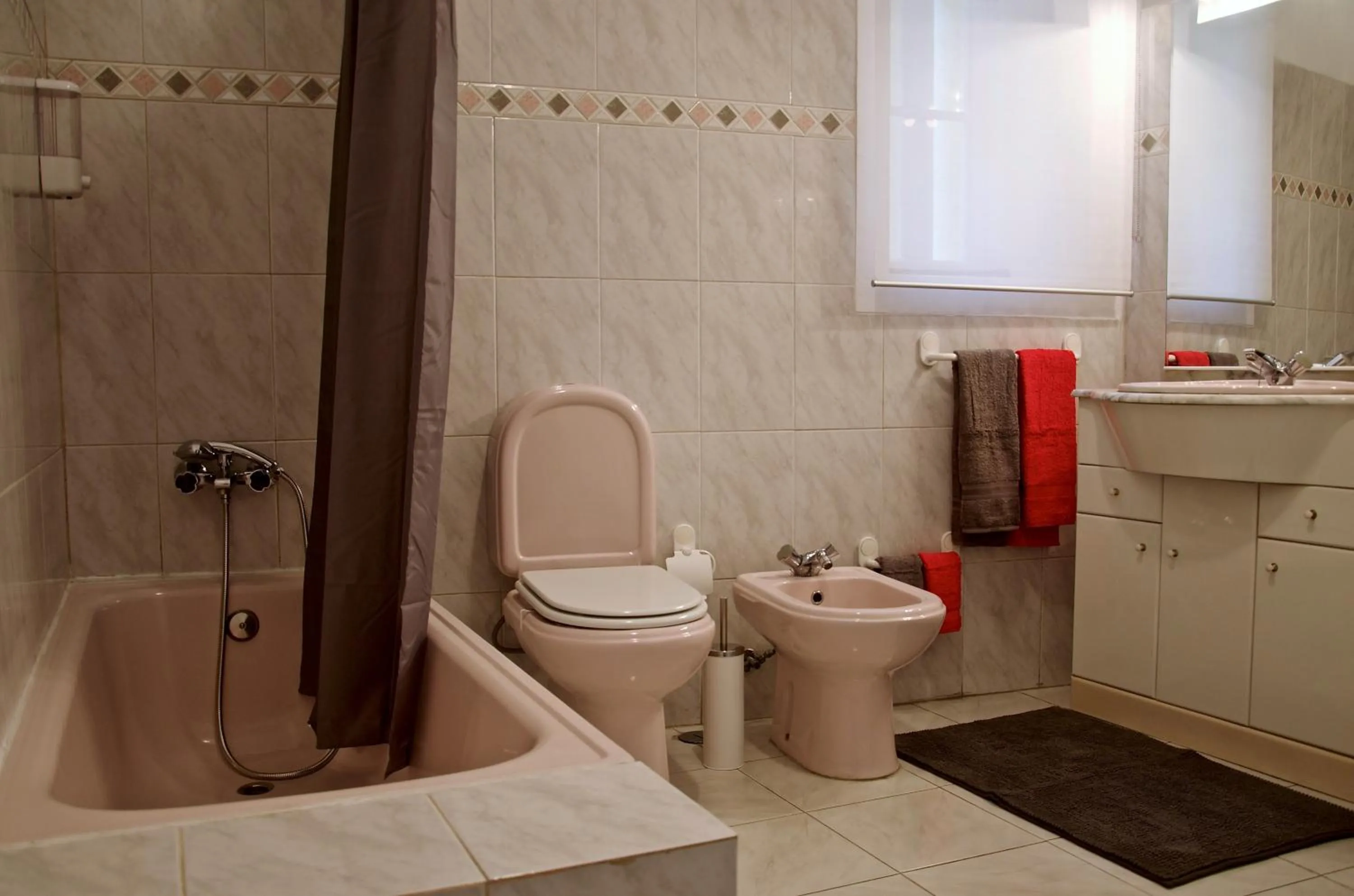 Bathroom in Chiado Lisbon Apartment