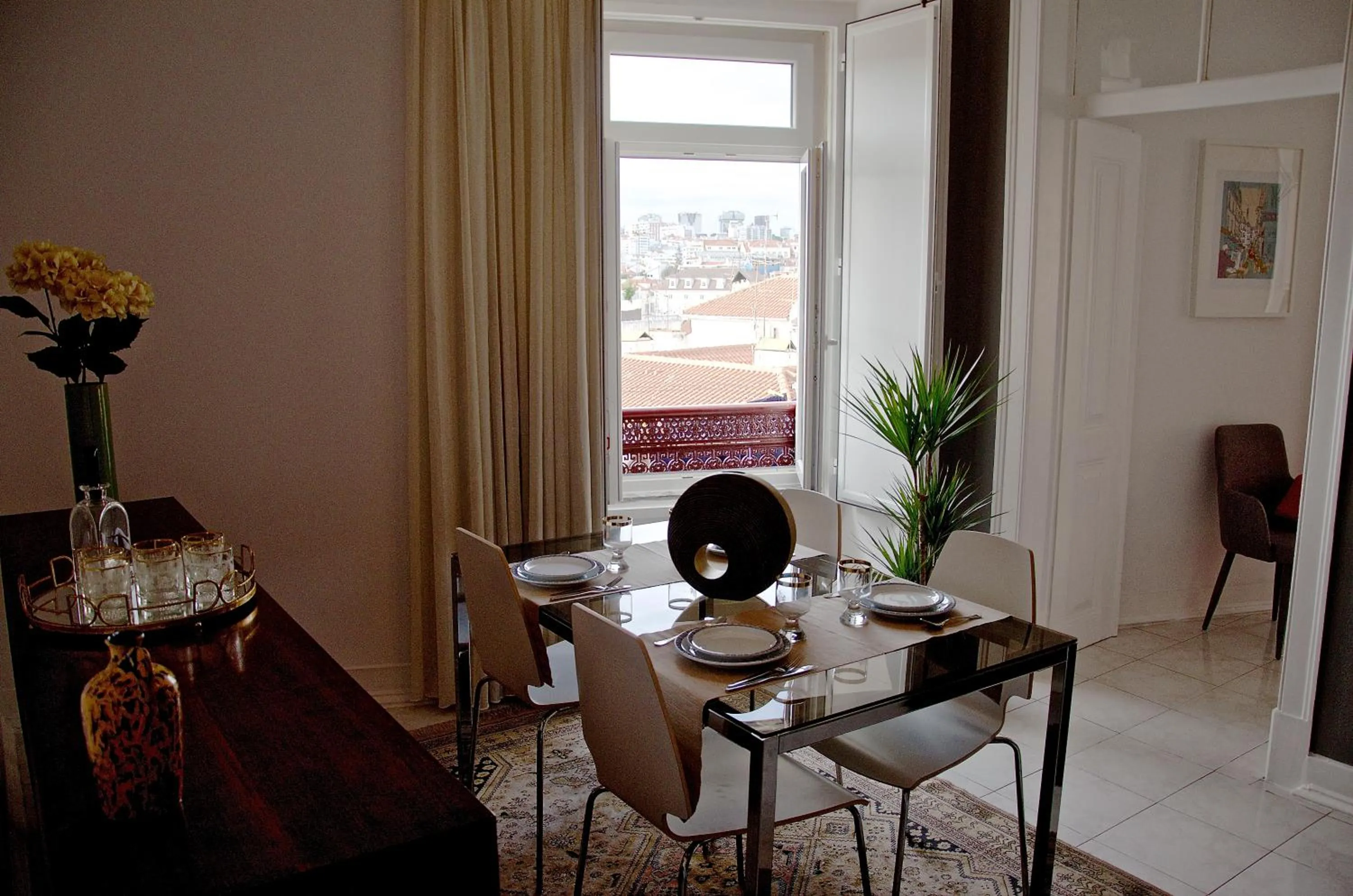 Dining area in Chiado Lisbon Apartment