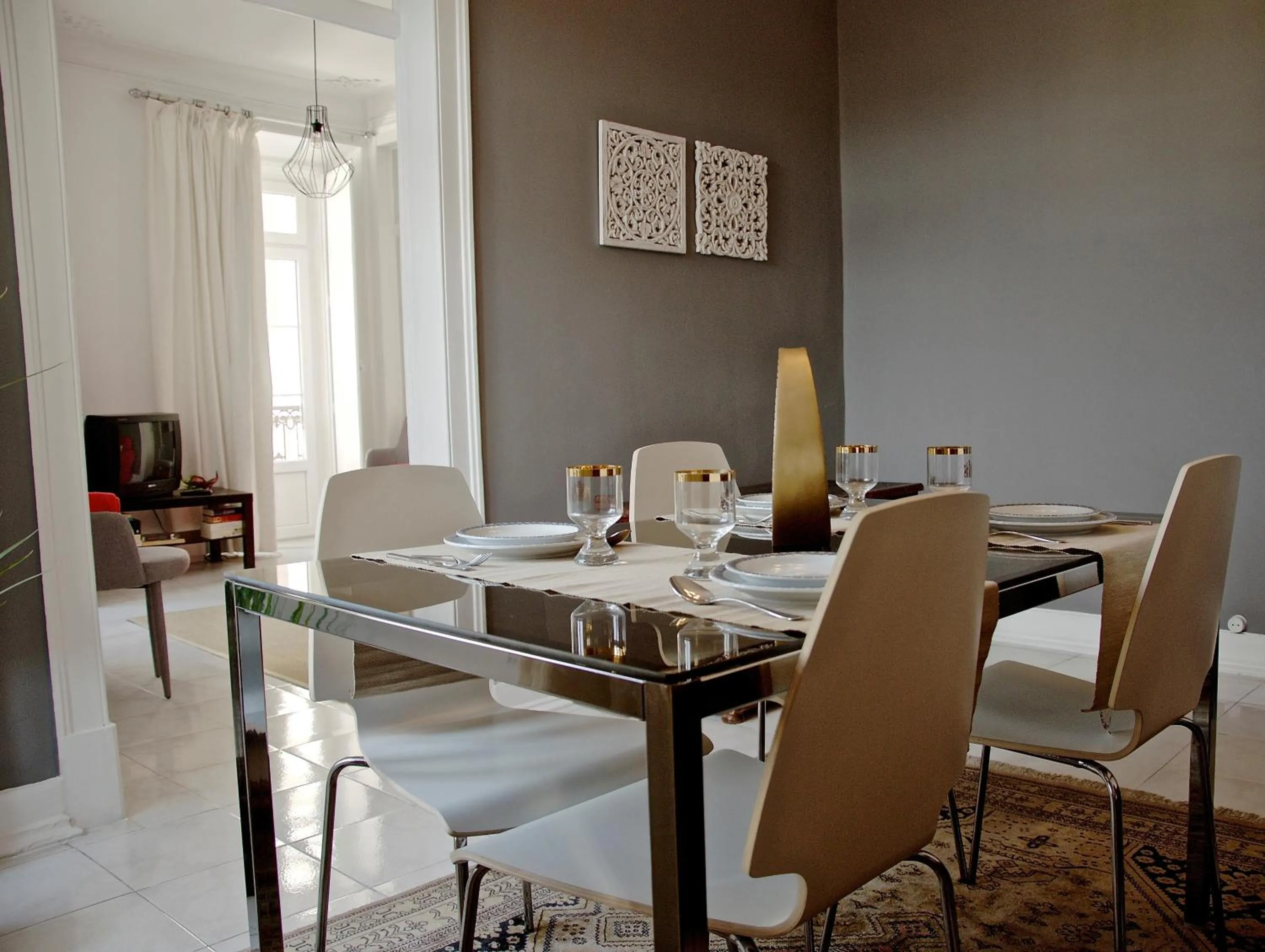 Dining area in Chiado Lisbon Apartment