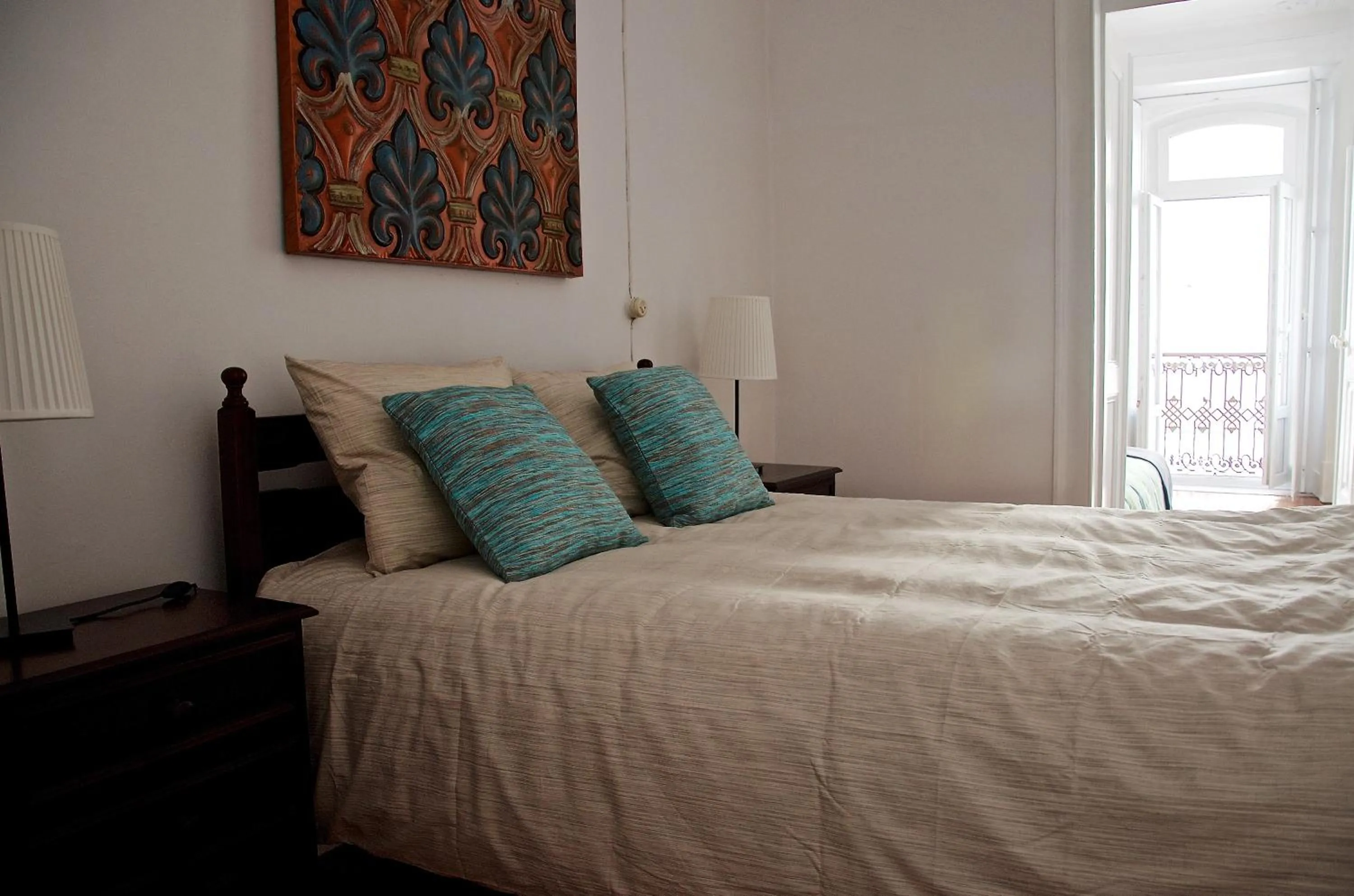 Bedroom, Bed in Chiado Lisbon Apartment