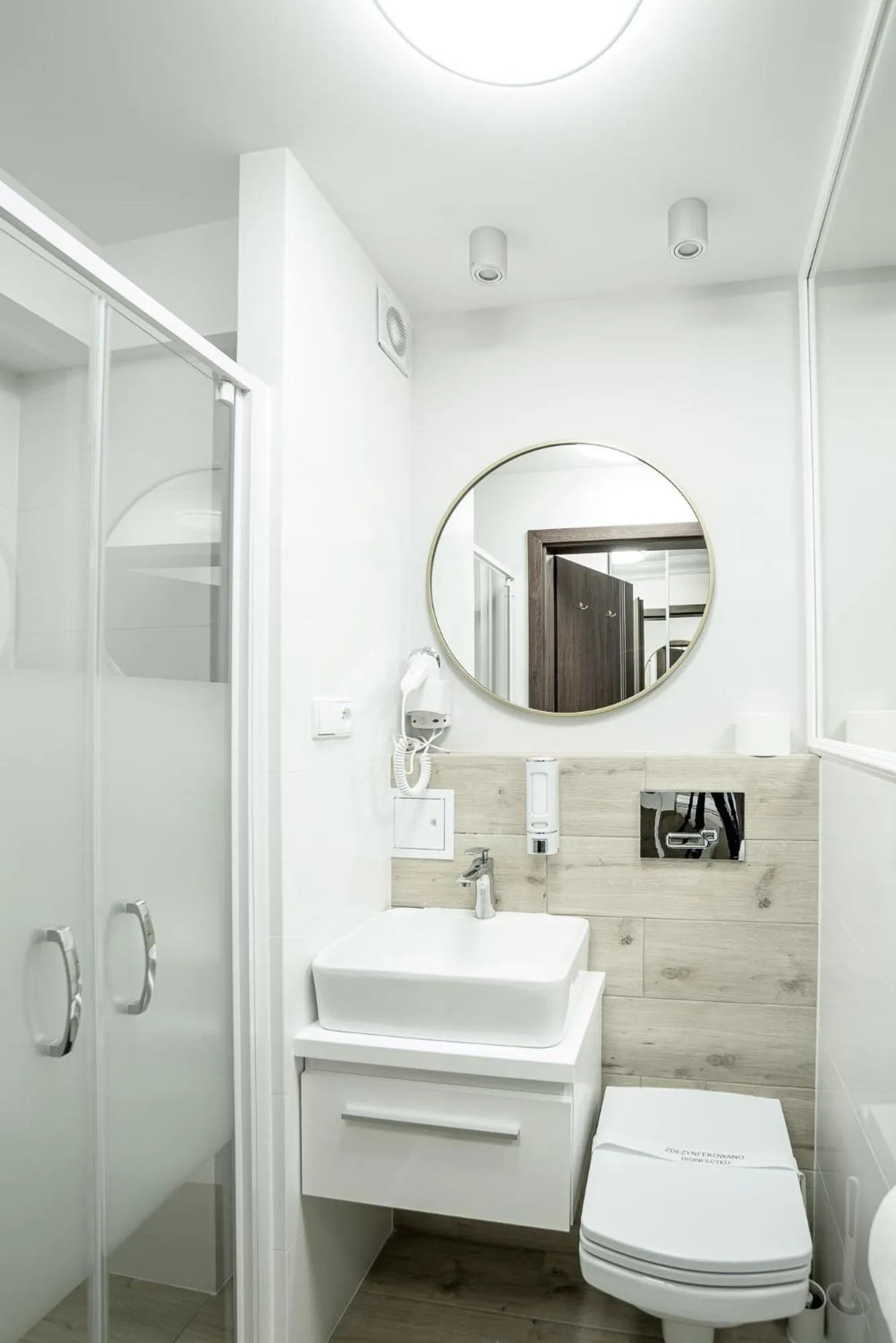 Bathroom in Hotel Tajty