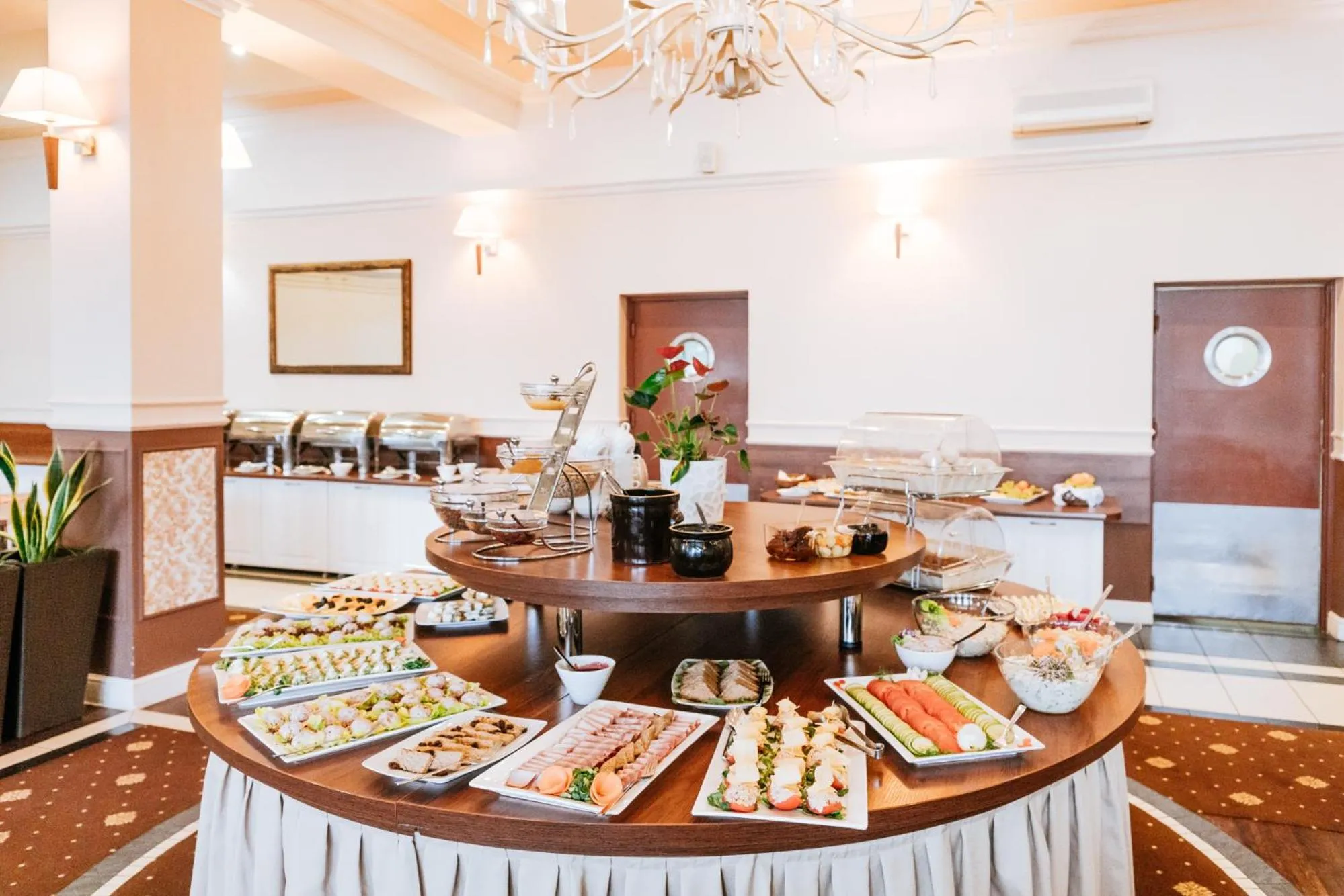 Breakfast in Hotel Tajty