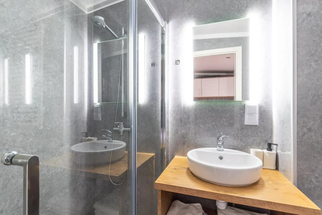 Bathroom in Hotel Tajty