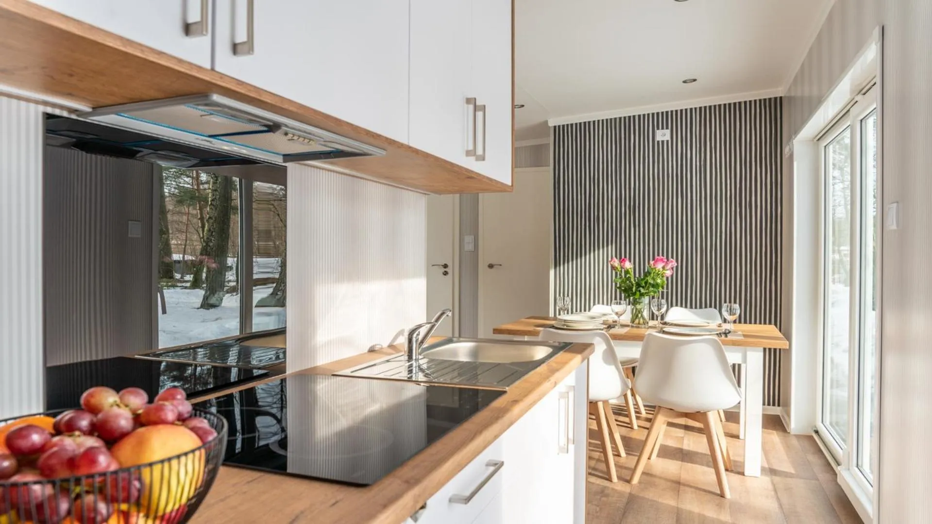 Kitchen or kitchenette in Hotel Tajty