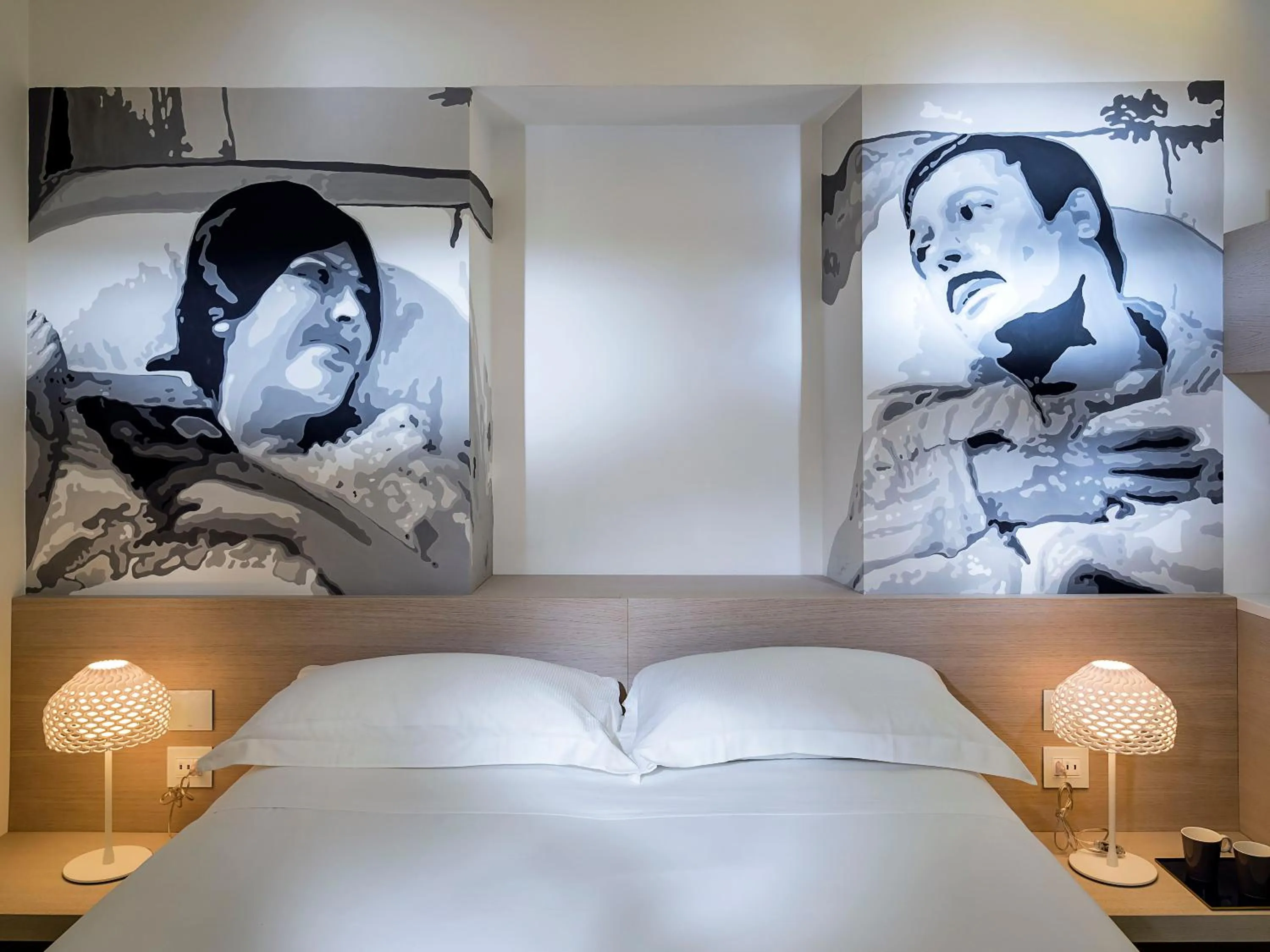 Bed in Duomo Suites & Spa