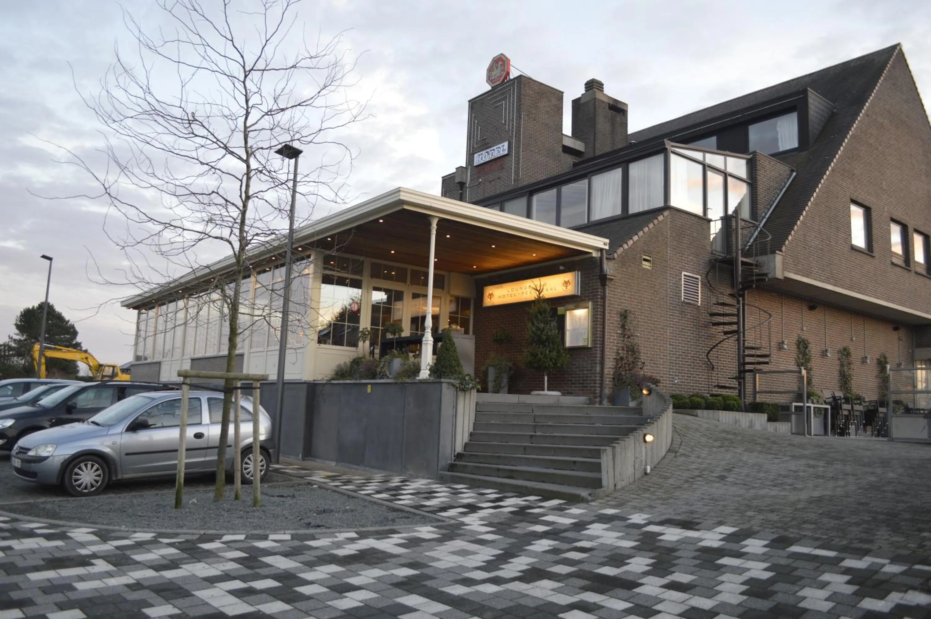 Property building in Hotel The New Fox