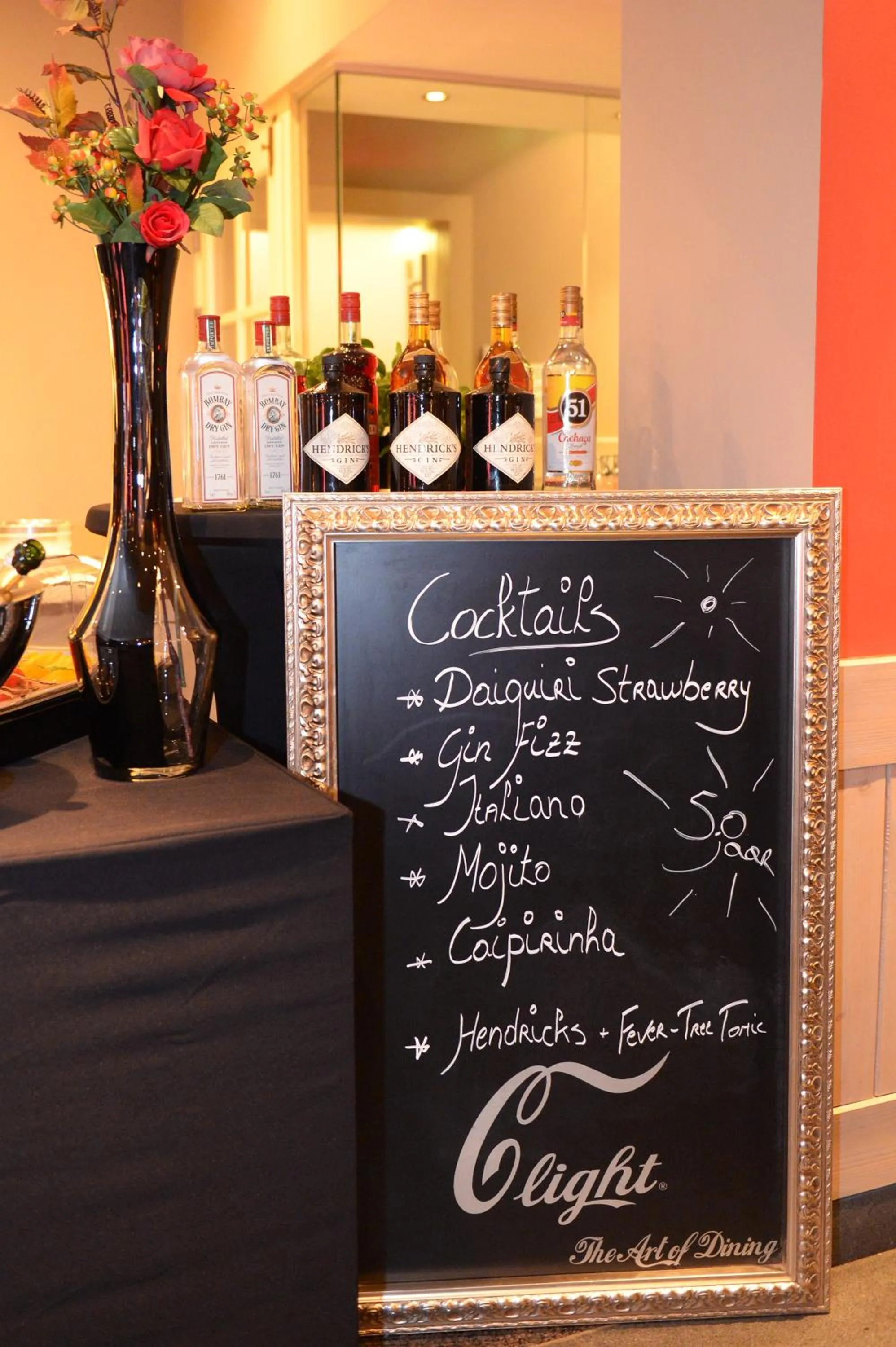 Food and drinks in Hotel The New Fox