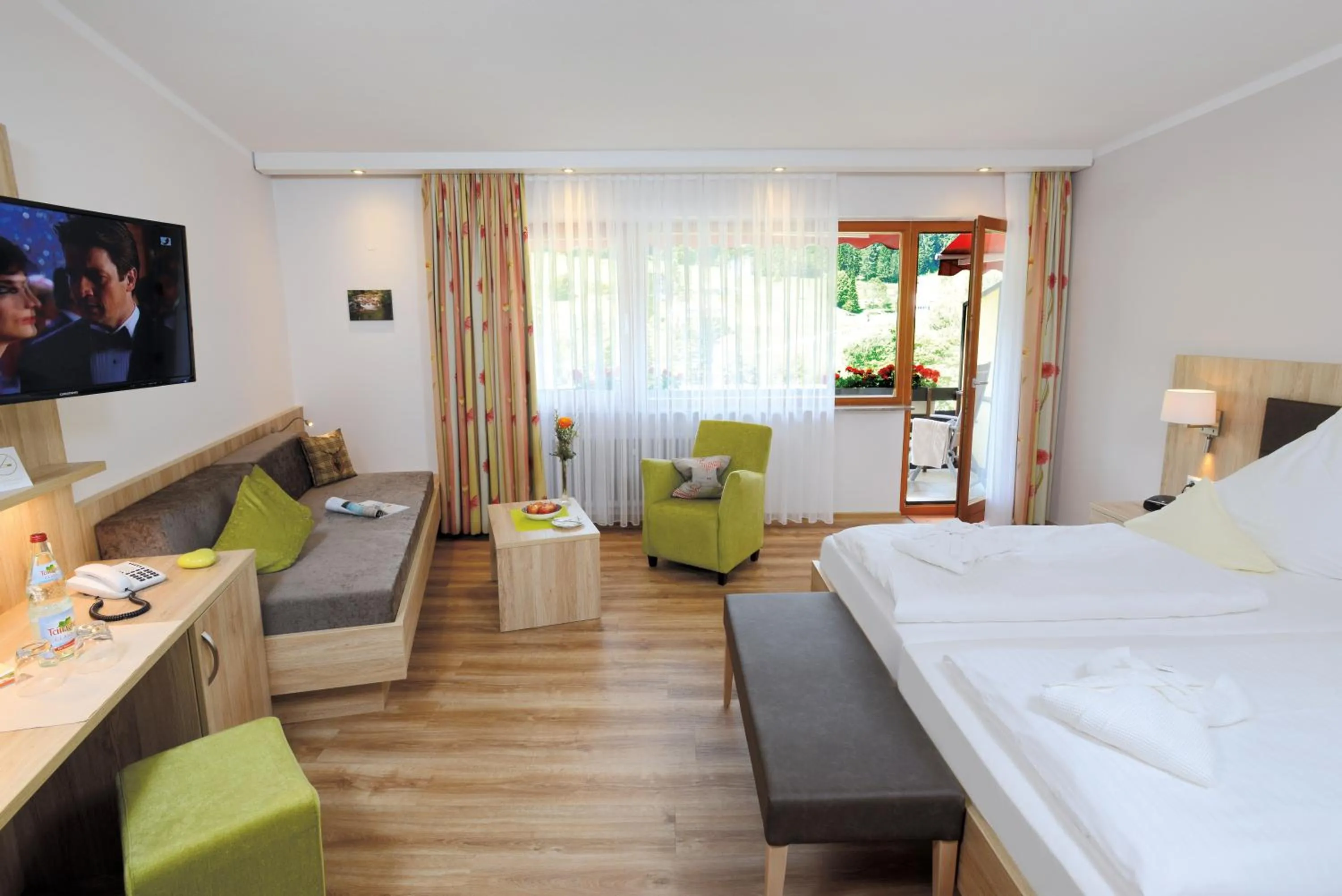 Property building, Bed in Hotel Waldlust