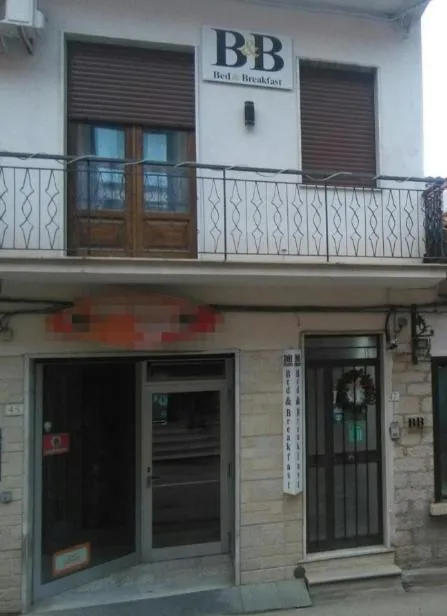 Facade/entrance in B&B Da Luca