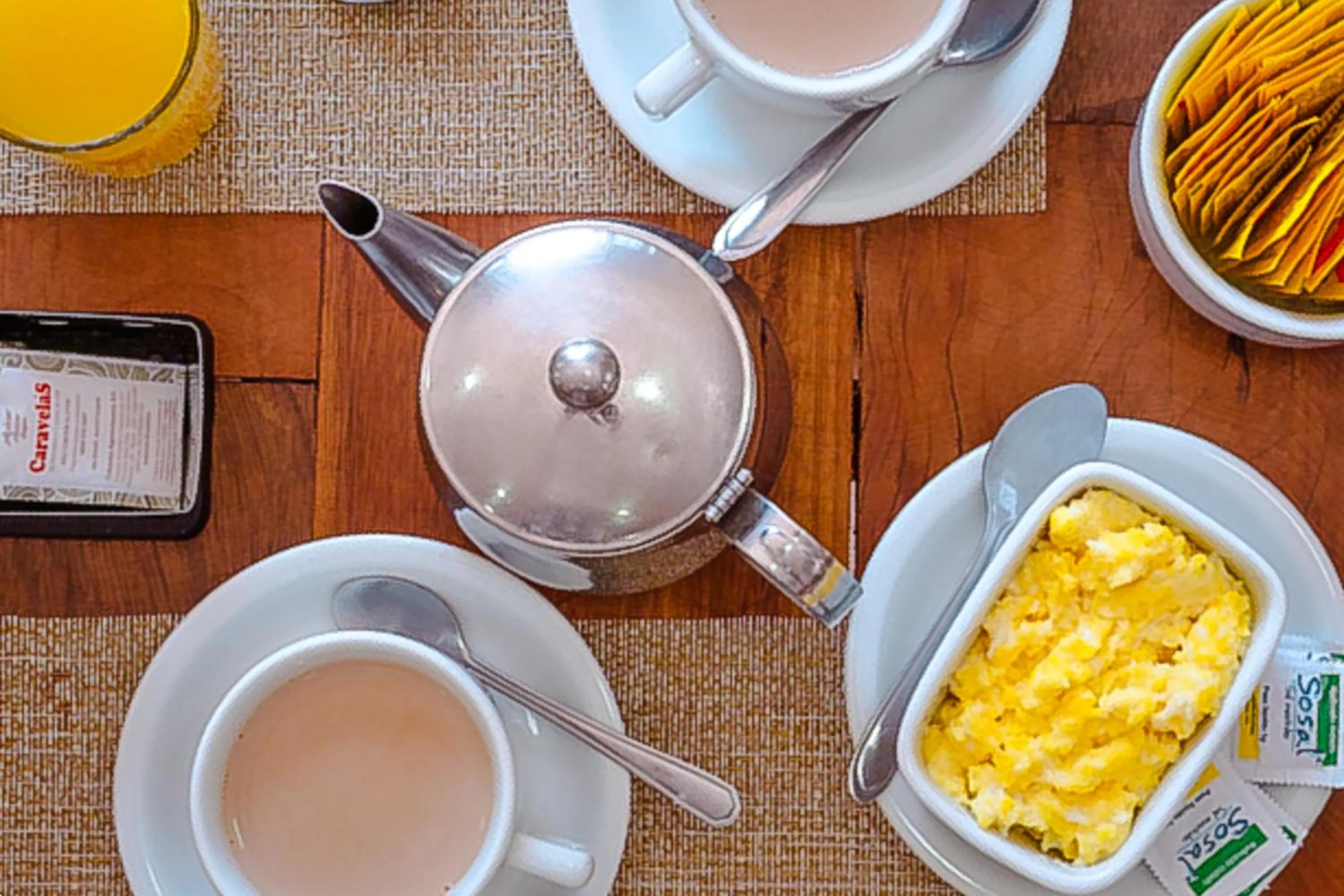 Food and drinks in VELINN Pousada Vila Floratta