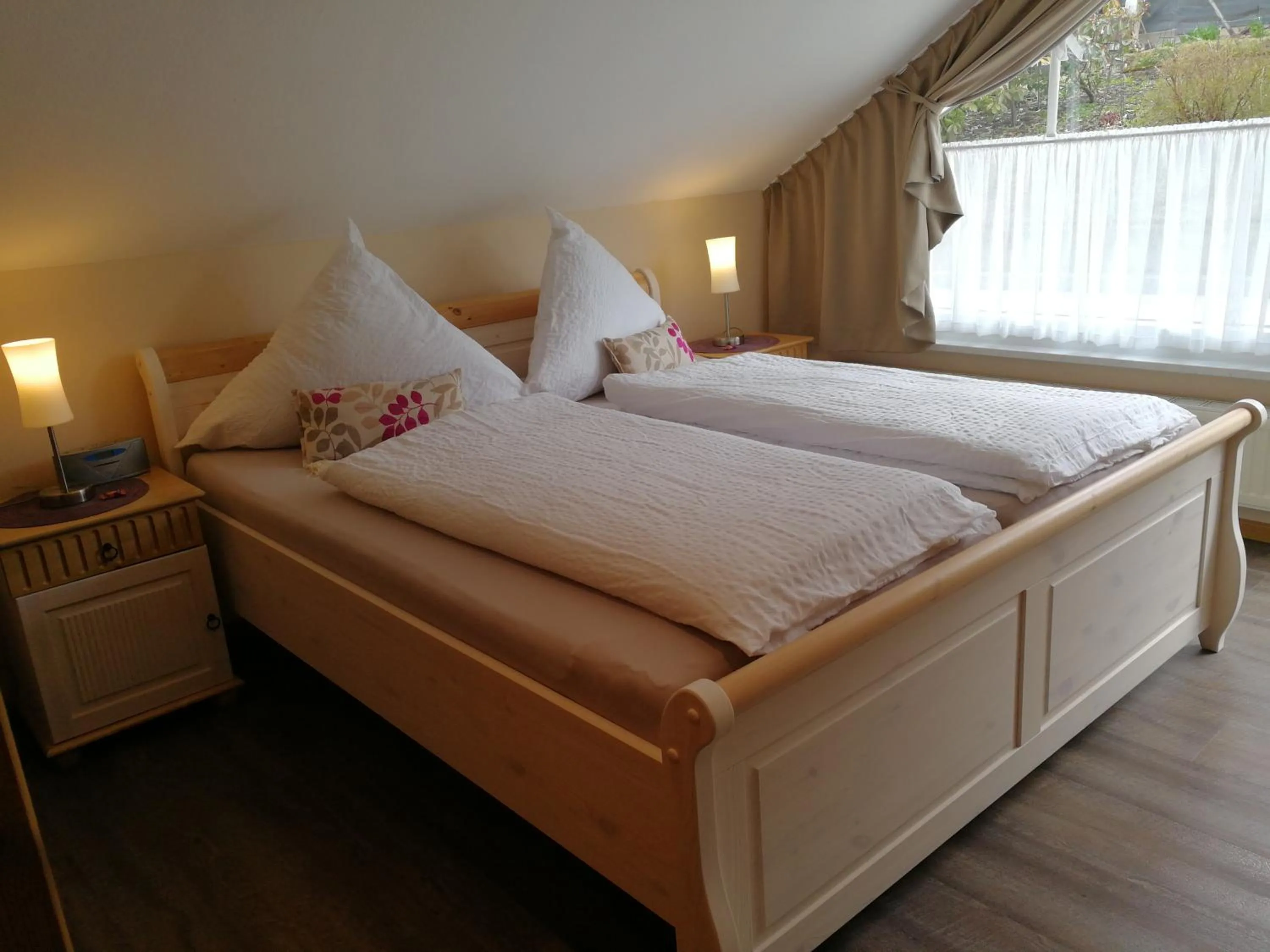 Photo of the whole room, Bed in Ferienwohnung Rivaner