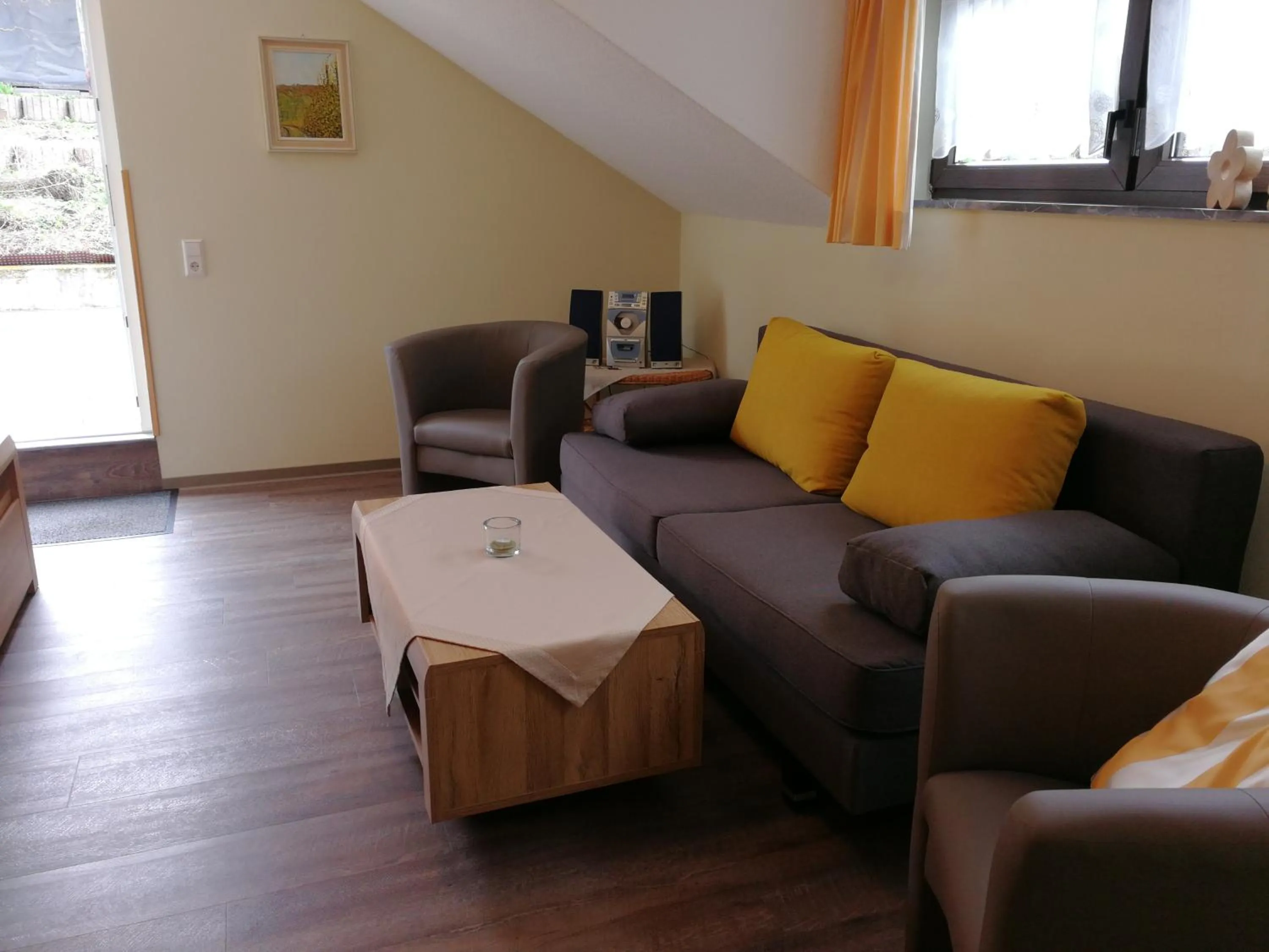 Photo of the whole room in Ferienwohnung Rivaner