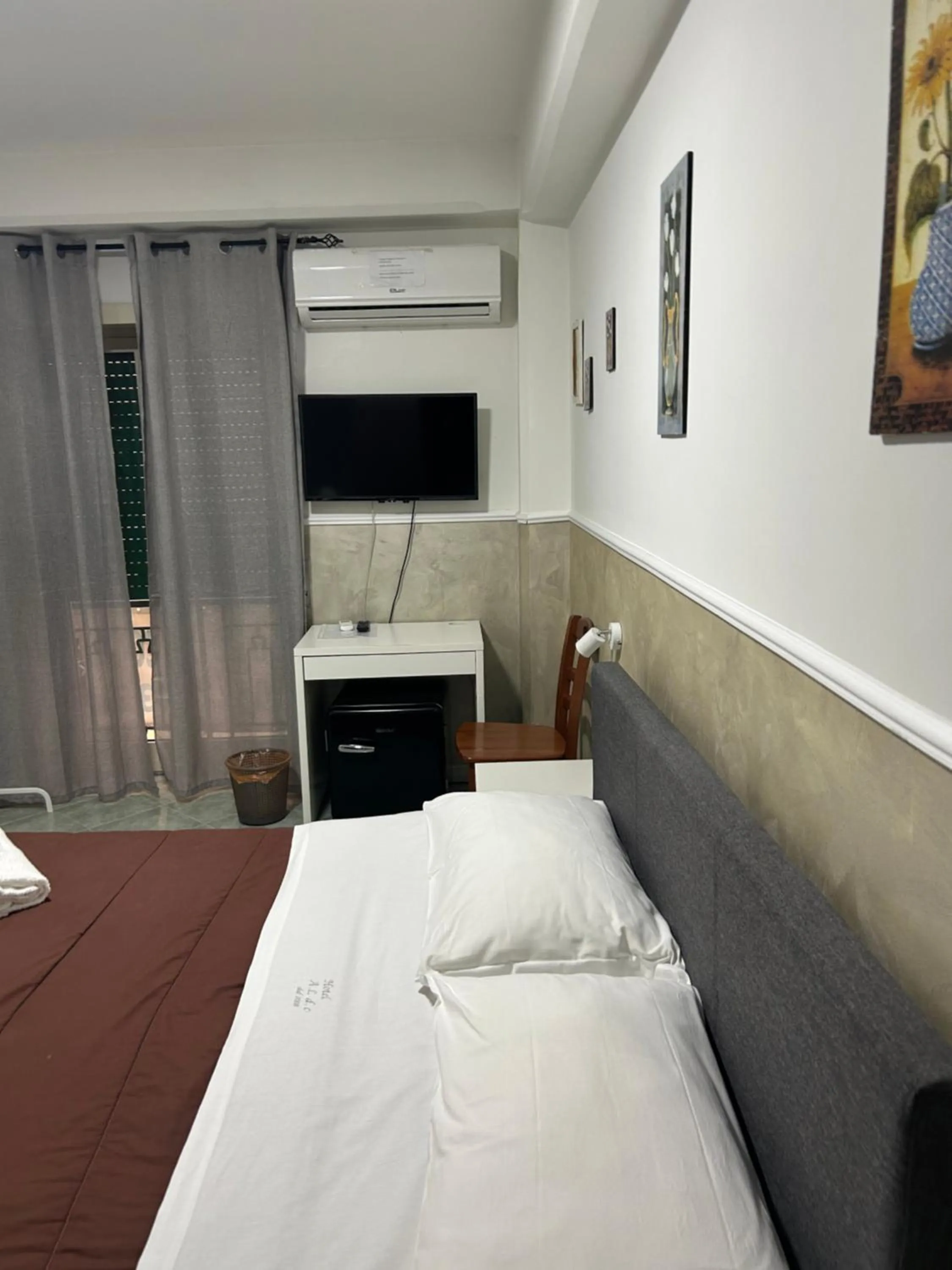 Bedroom, Bed in Hotel Alloggio Del Conte