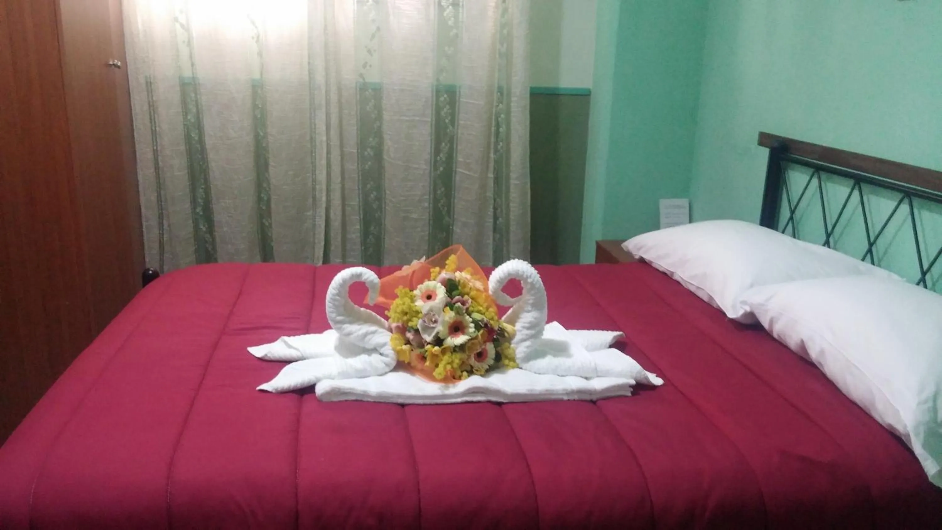 Decorative detail, Bed in Hotel Alloggio Del Conte