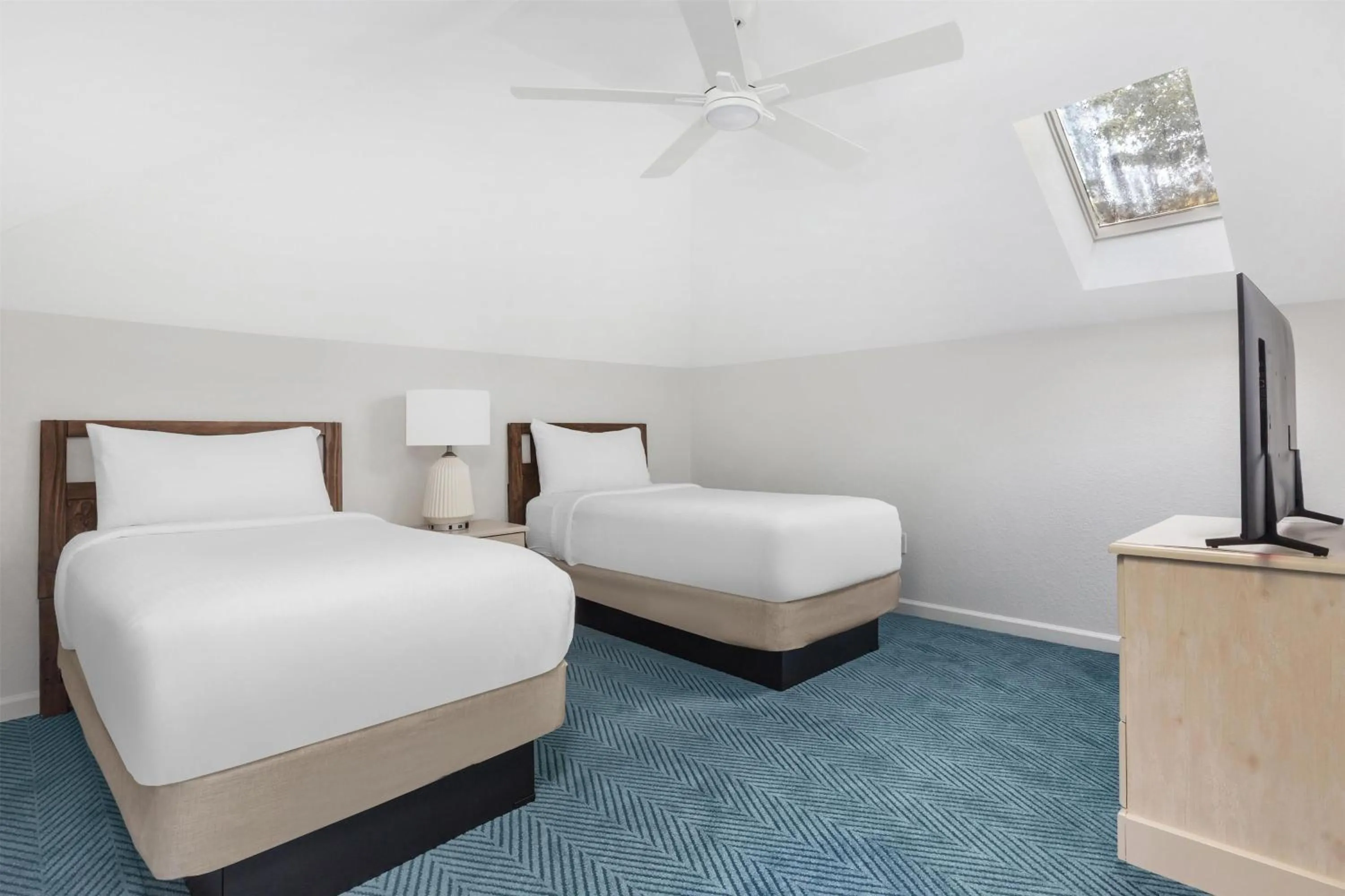 Bed in Hilton Vacation Club Beachwoods Kitty Hawk