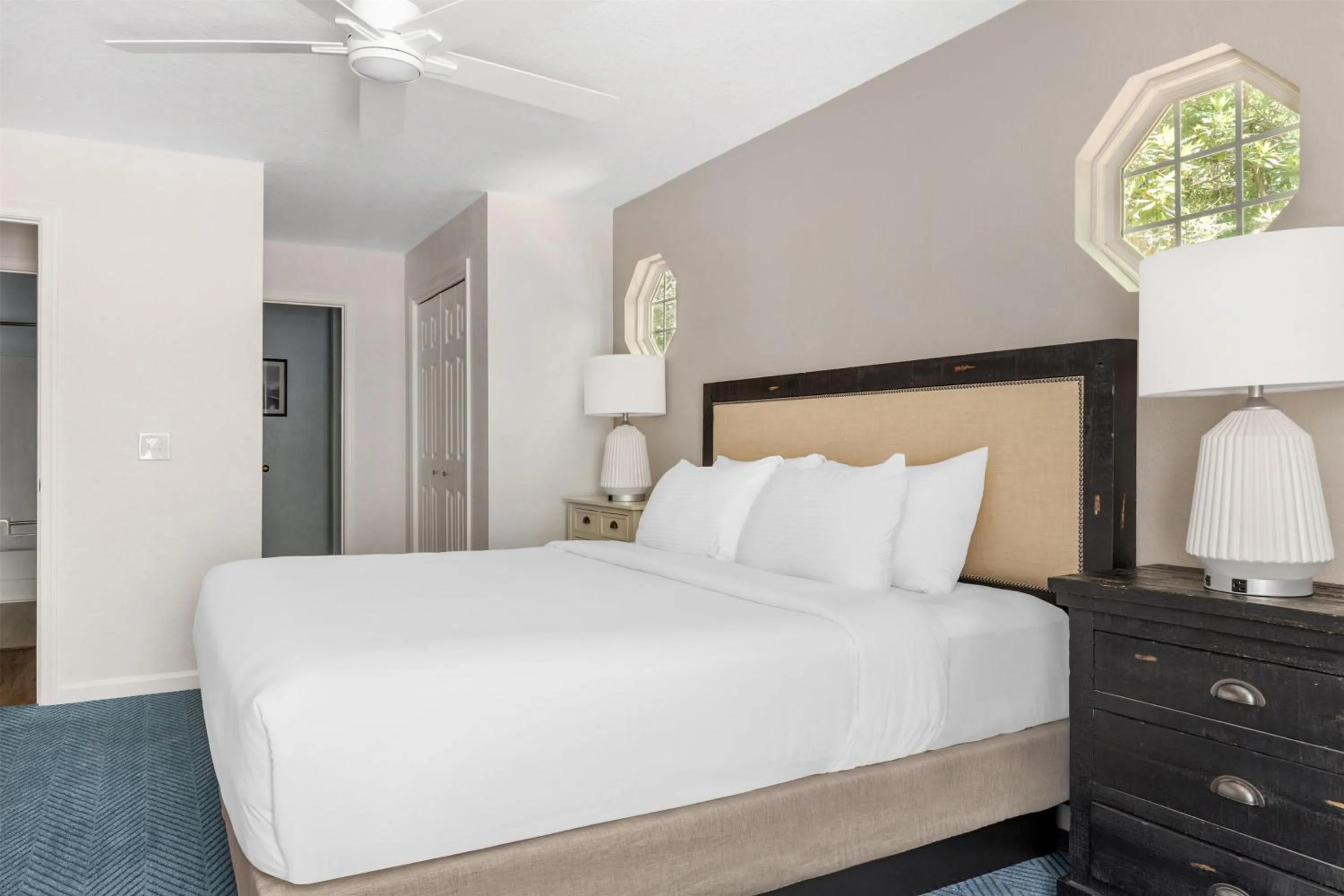 Bed in Hilton Vacation Club Beachwoods Kitty Hawk