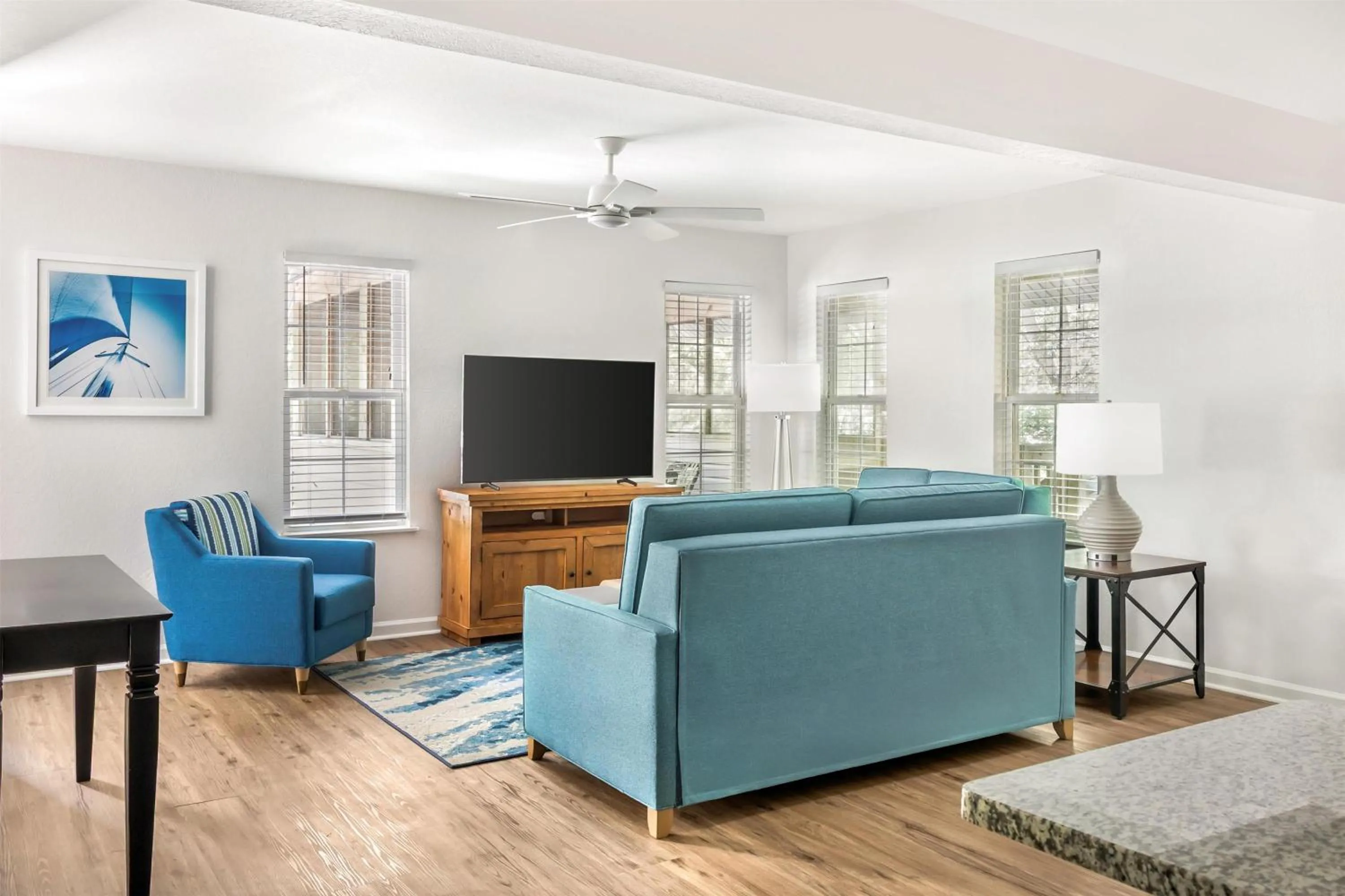 Living room in Hilton Vacation Club Beachwoods Kitty Hawk