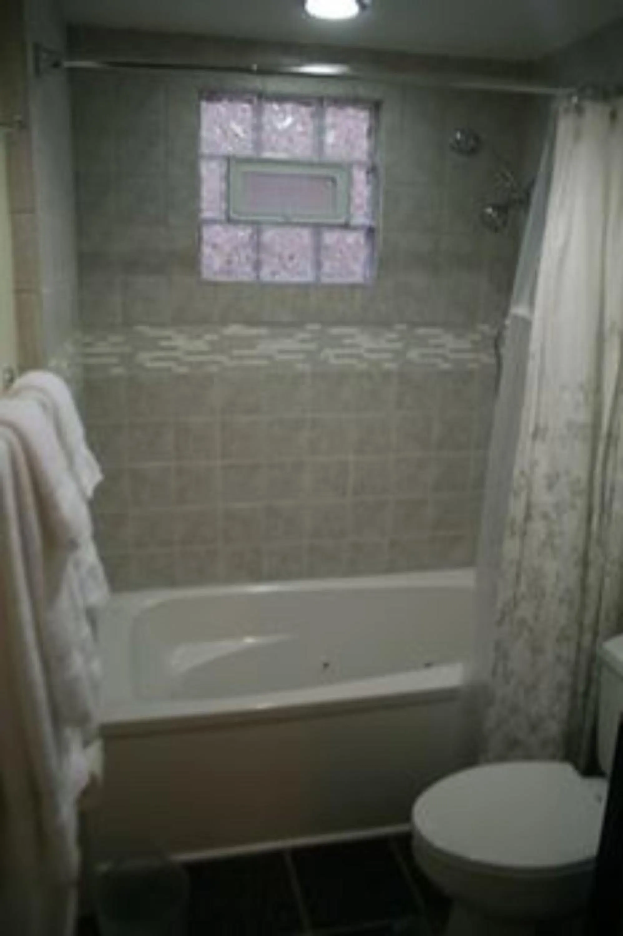 Other in Roscoe Village Guesthouse