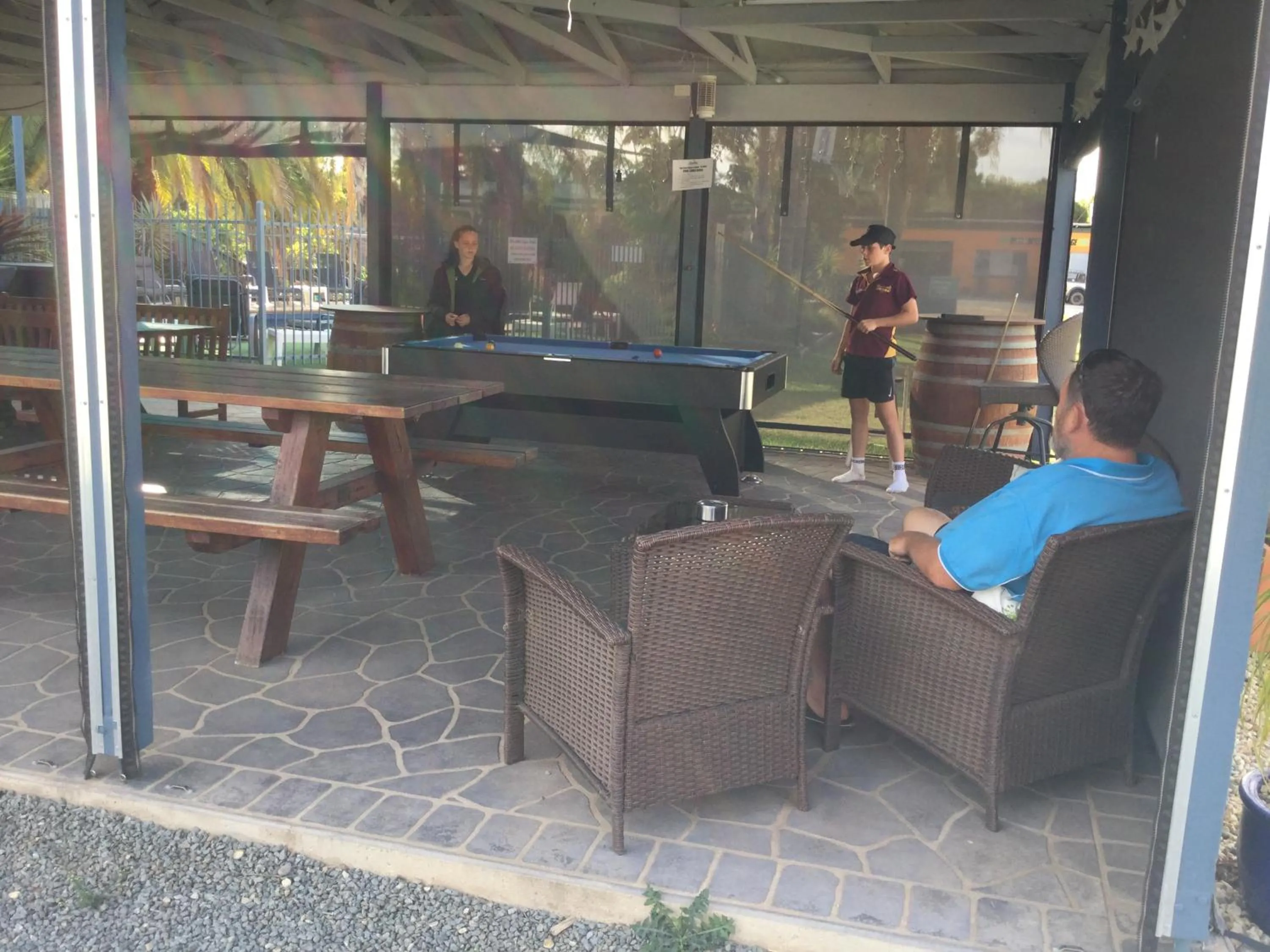 Billiard in Sunrise Motel