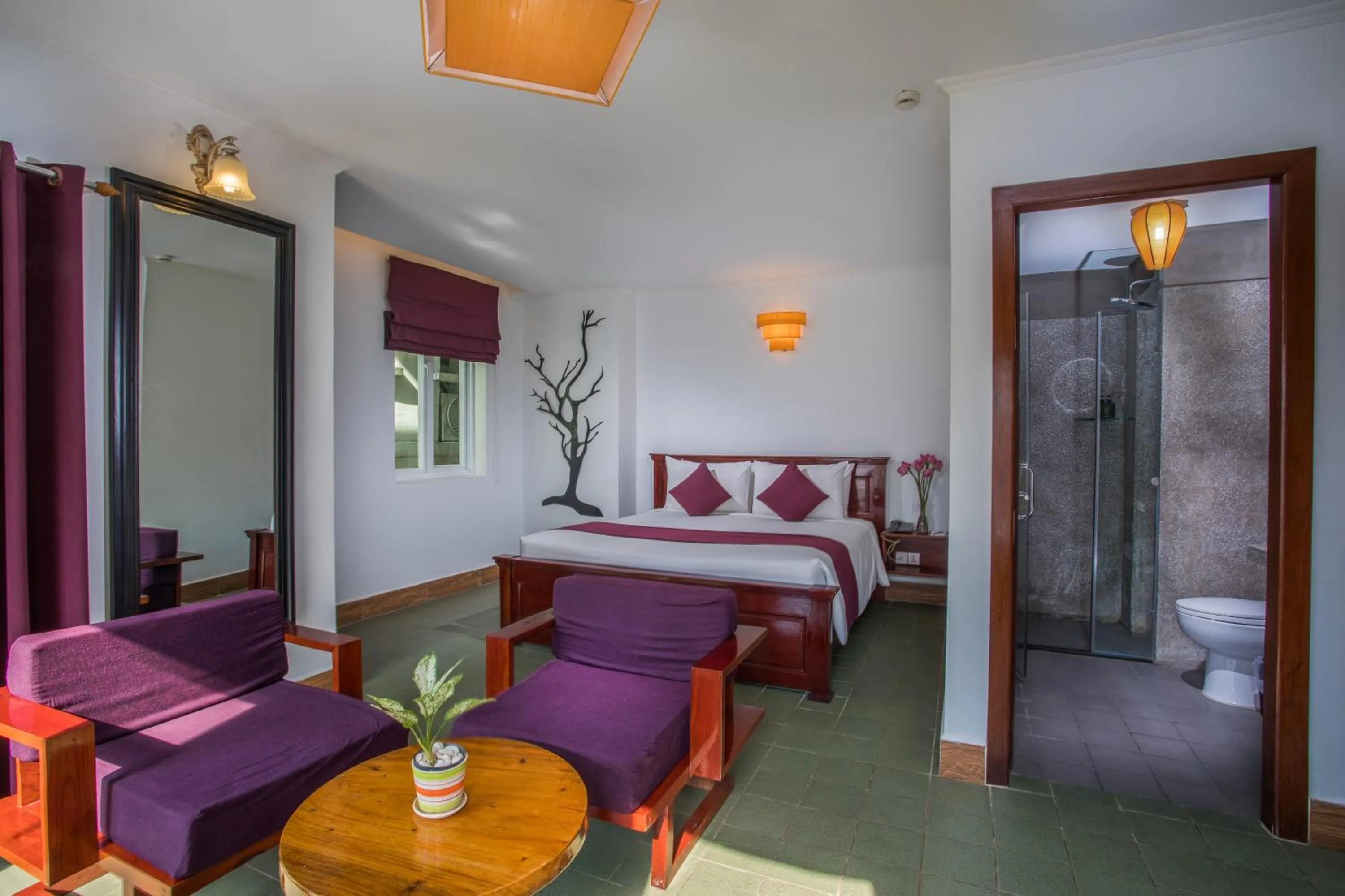 Bedroom in V Hotel Phnom Penh