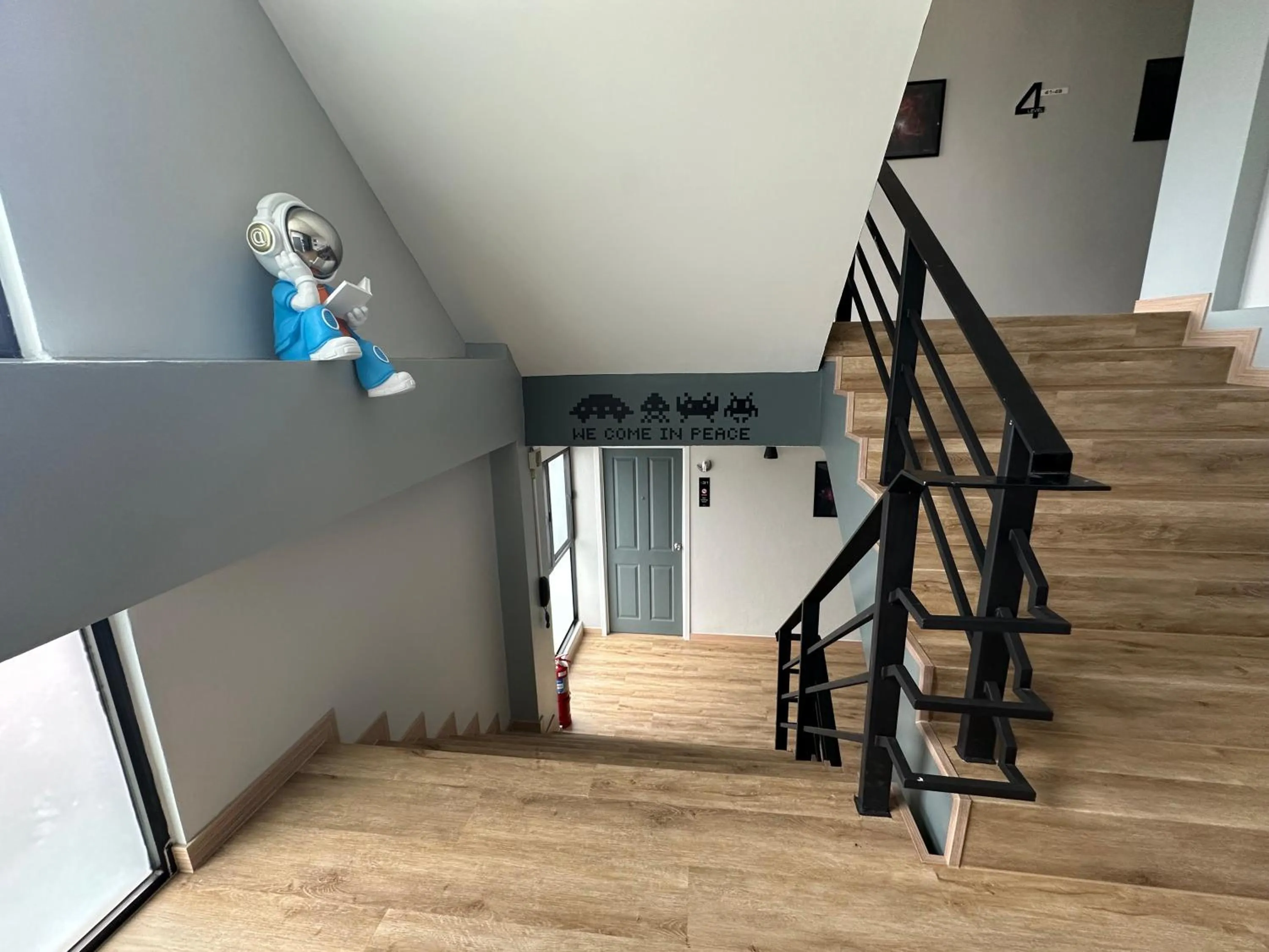 Property building in Bed-room at Suvarnabhumi Airport - Newly renovated