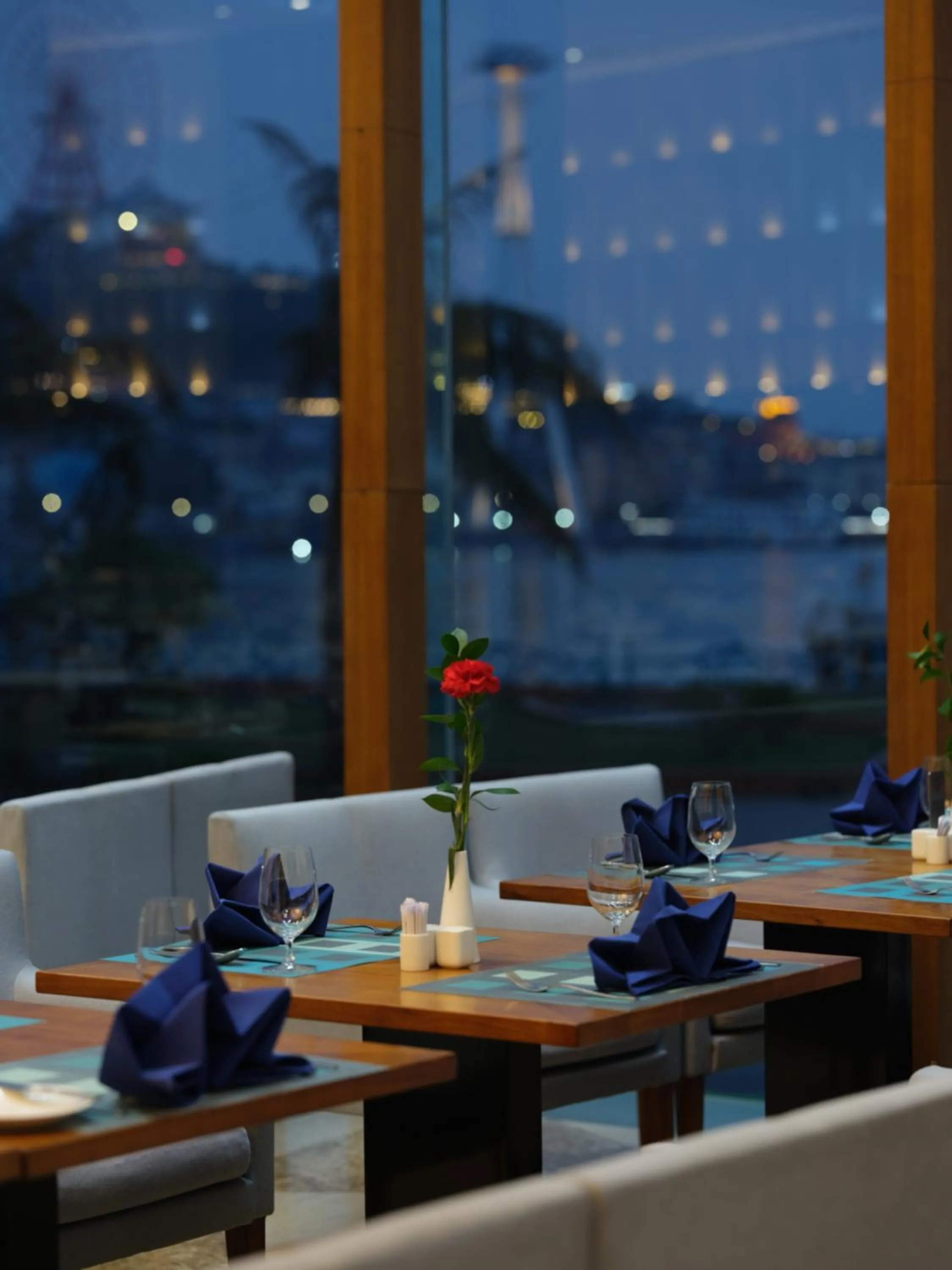 Wyndham Legend Halong