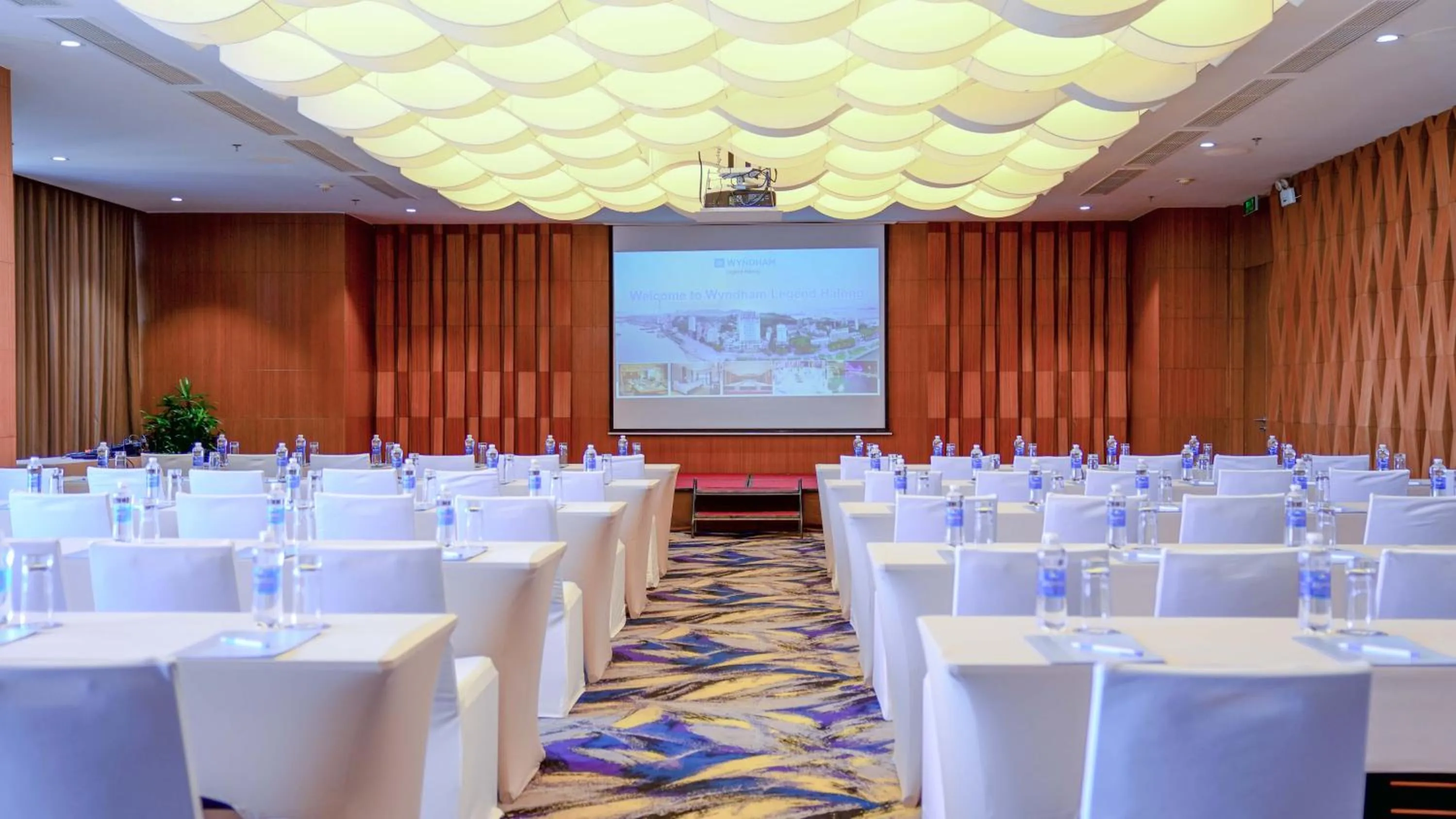 Wyndham Legend Halong