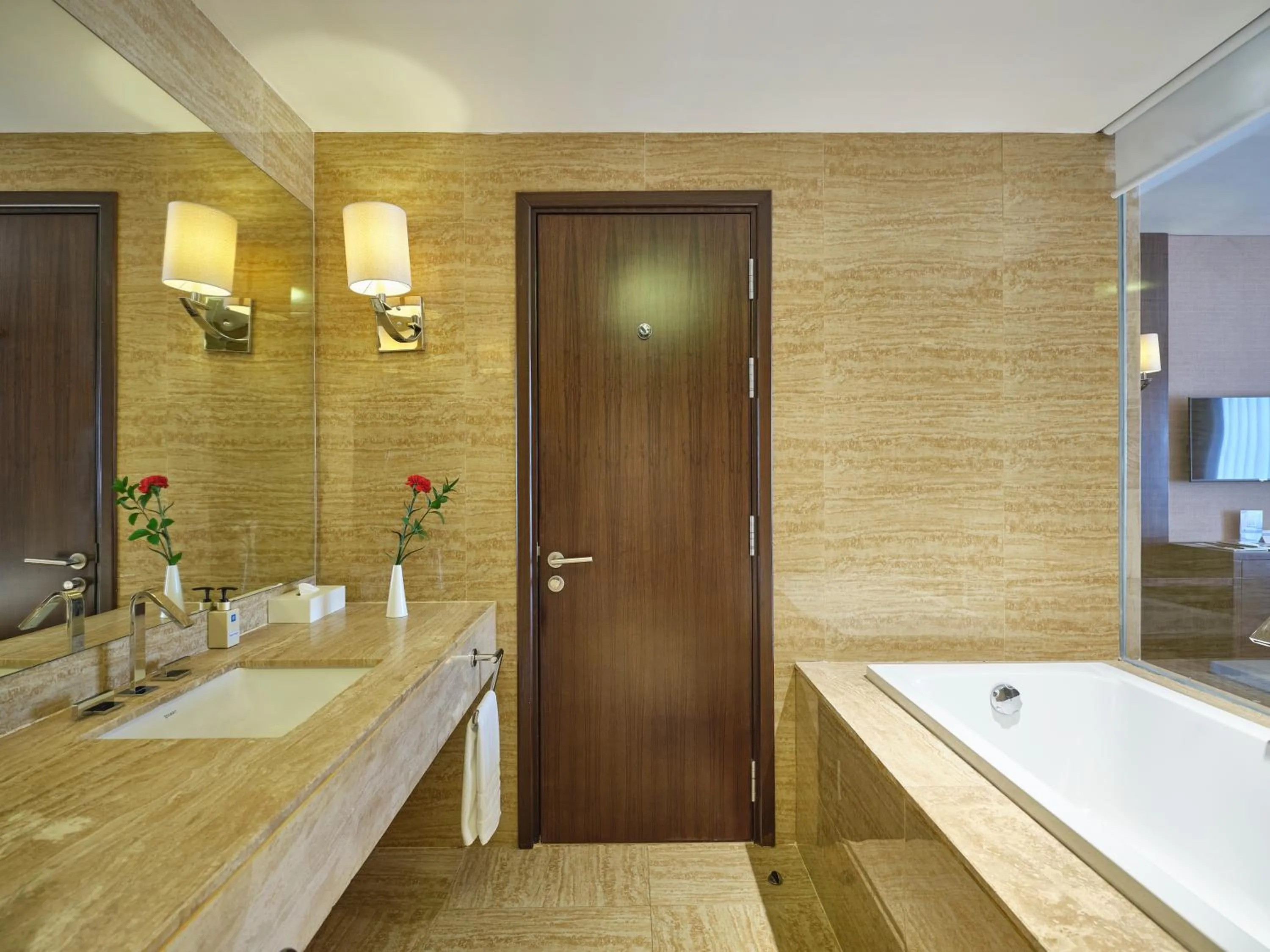 Bathroom in Wyndham Legend Halong