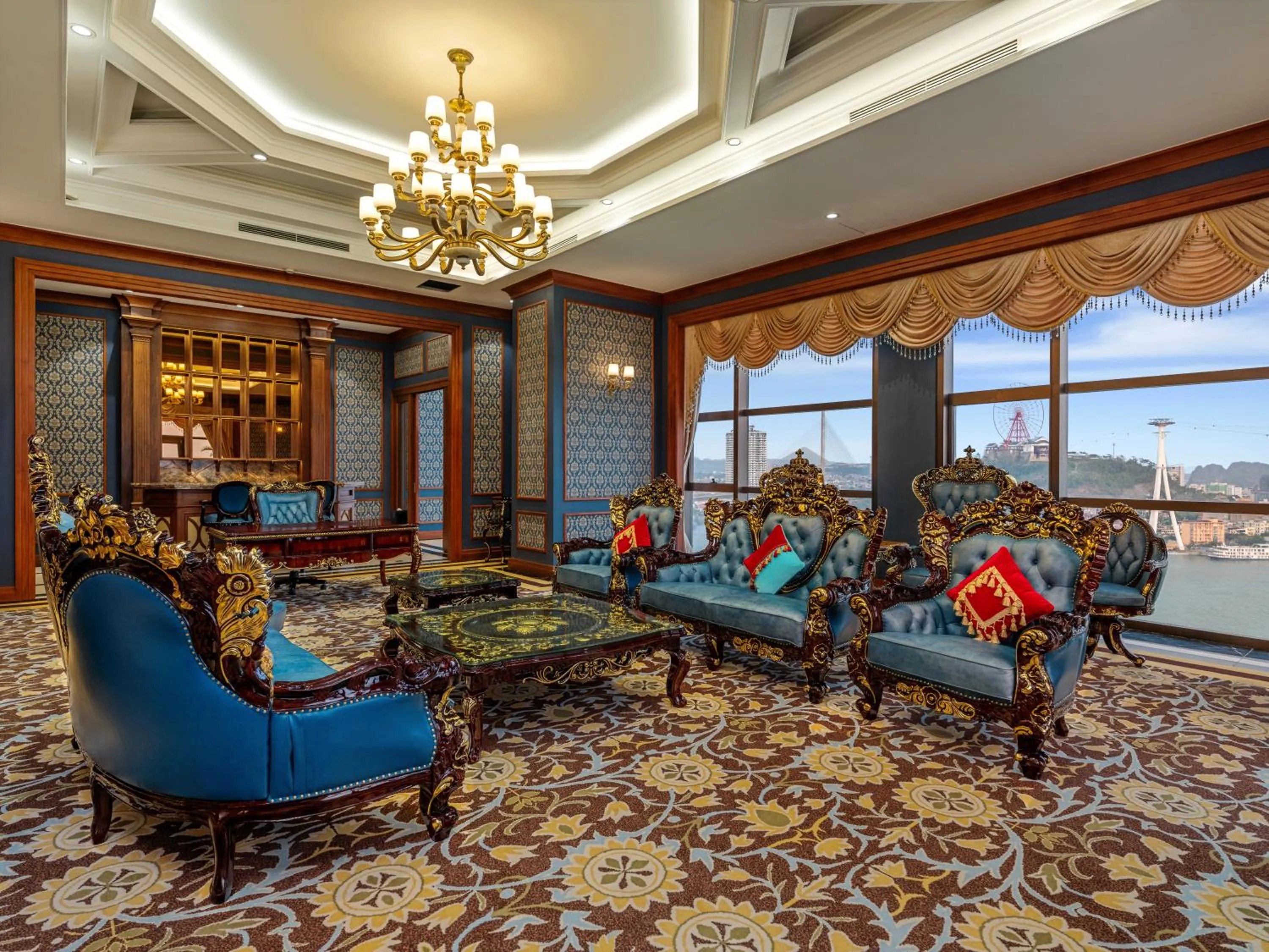 Wyndham Legend Halong