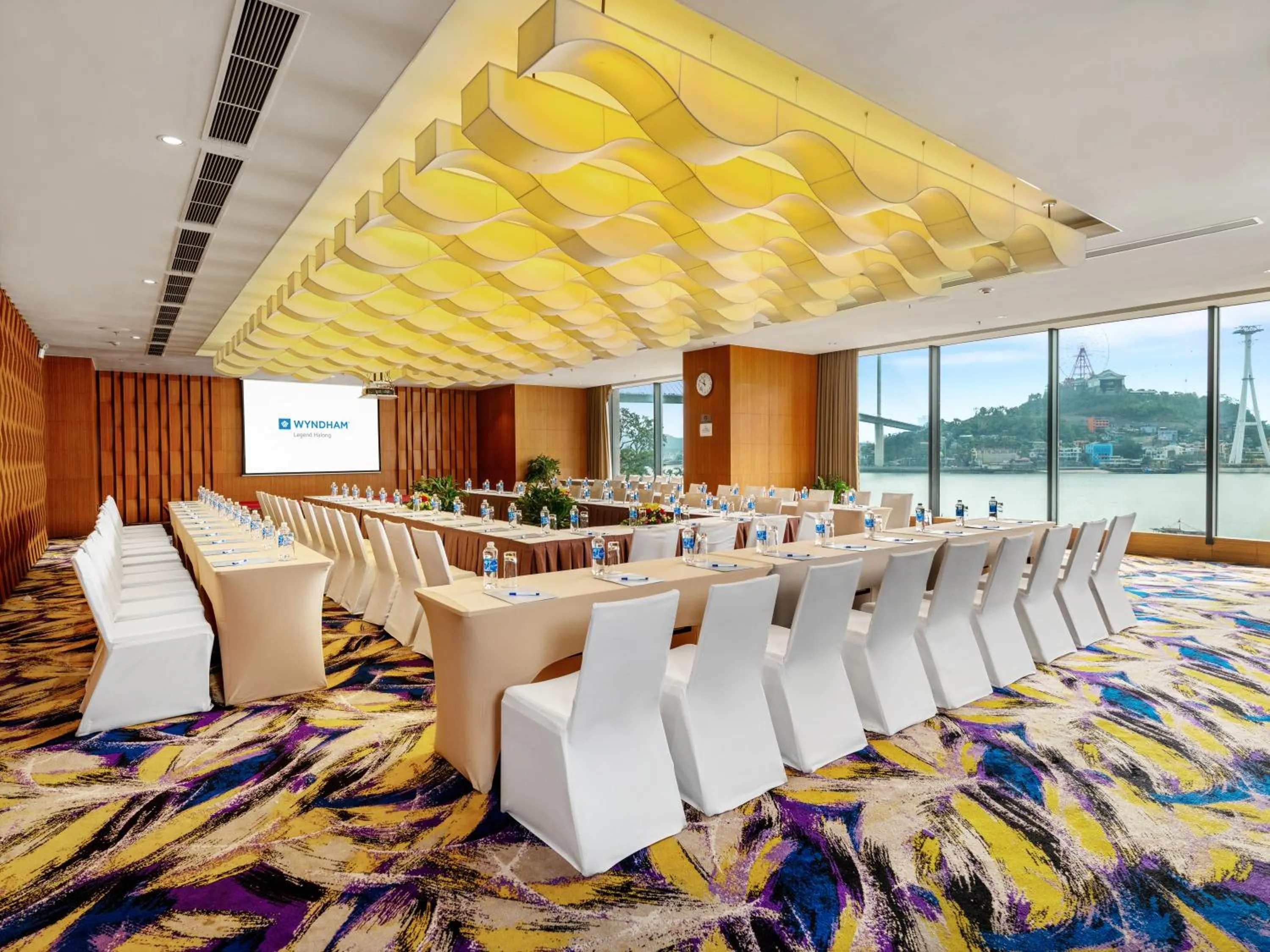 Wyndham Legend Halong