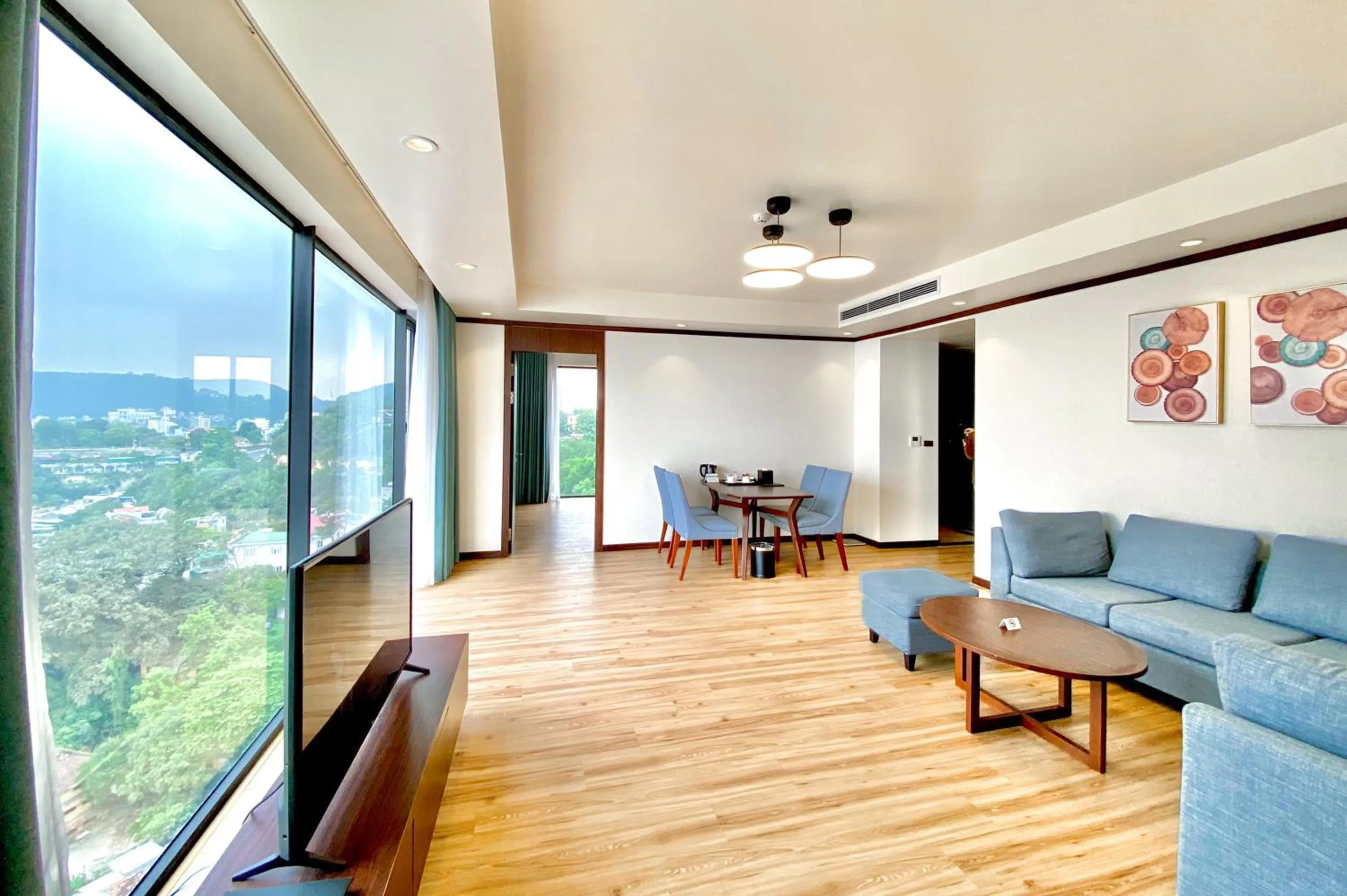 Two-Bedroom Family Suite with King and Two Twin Beds - Non-Smoking in Wyndham Legend Halong