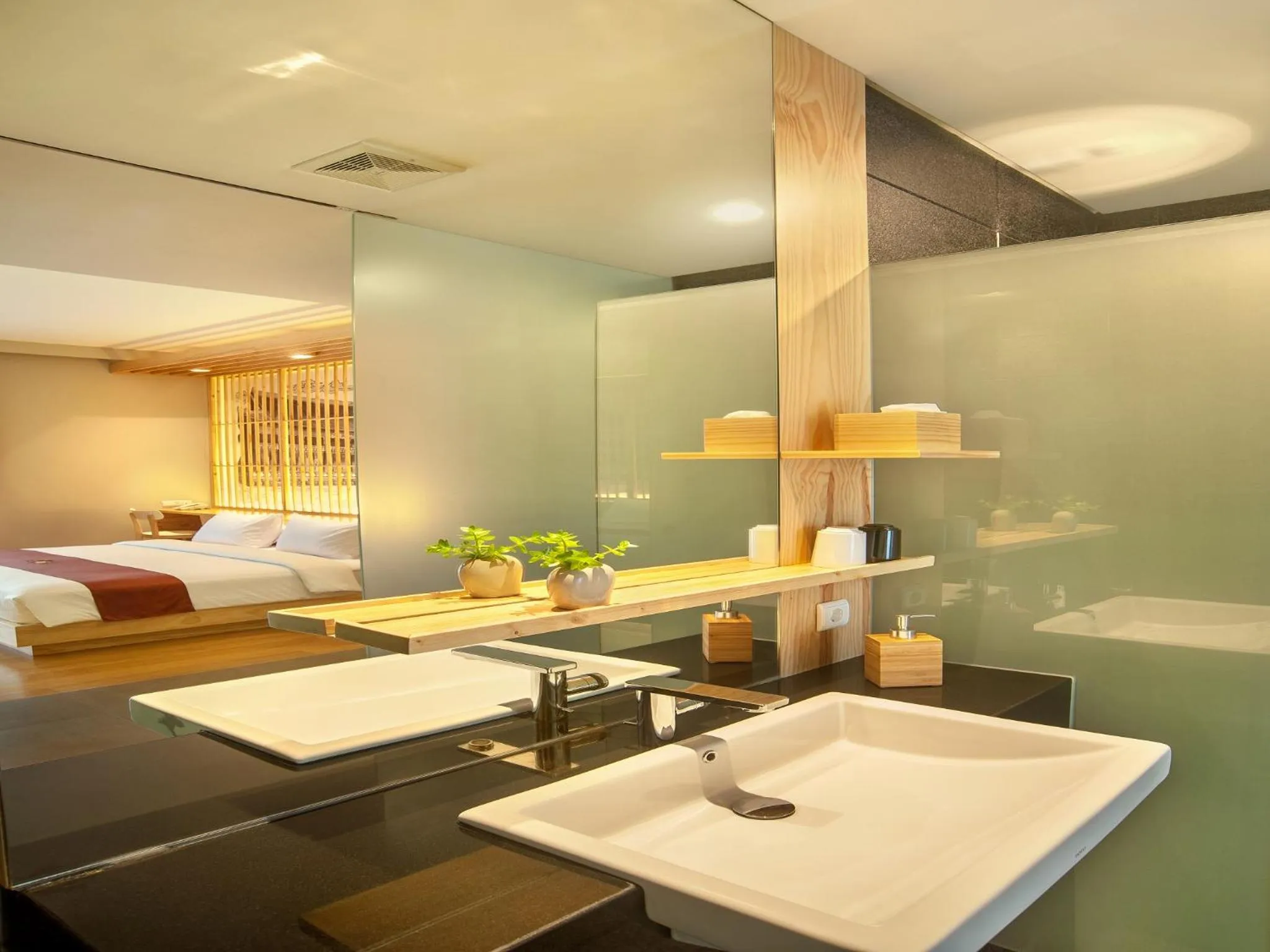 Toilet, Bed in Tama Boutique Hotel