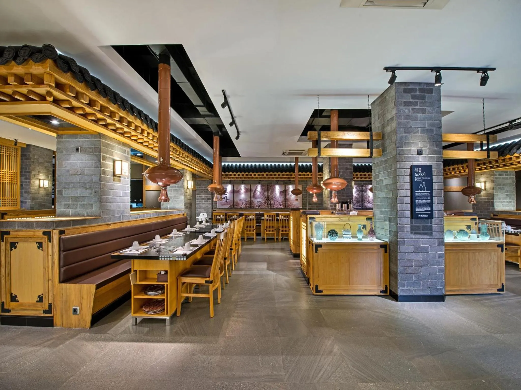 Restaurant/places to eat in Tama Boutique Hotel