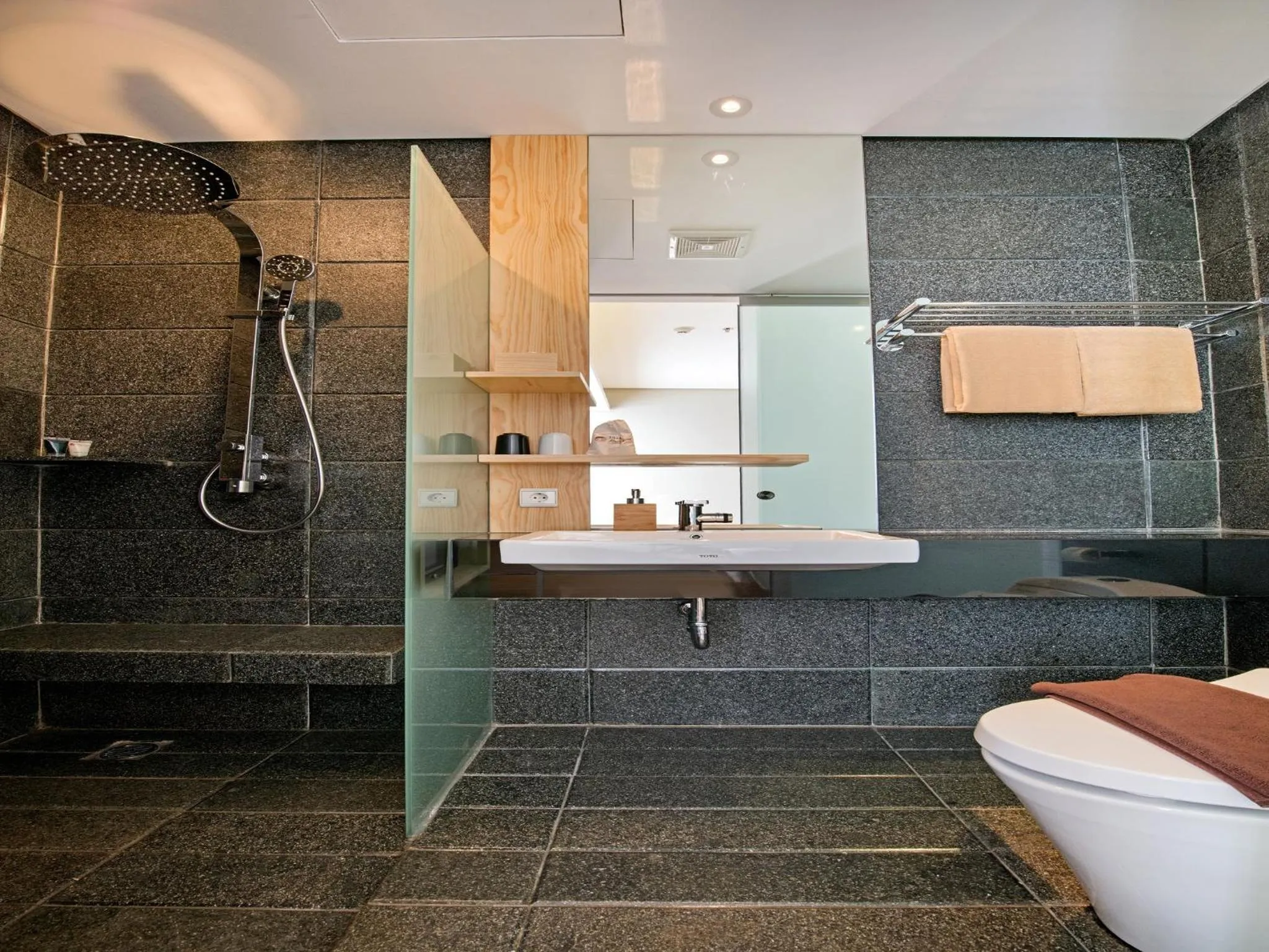 Bathroom in Tama Boutique Hotel