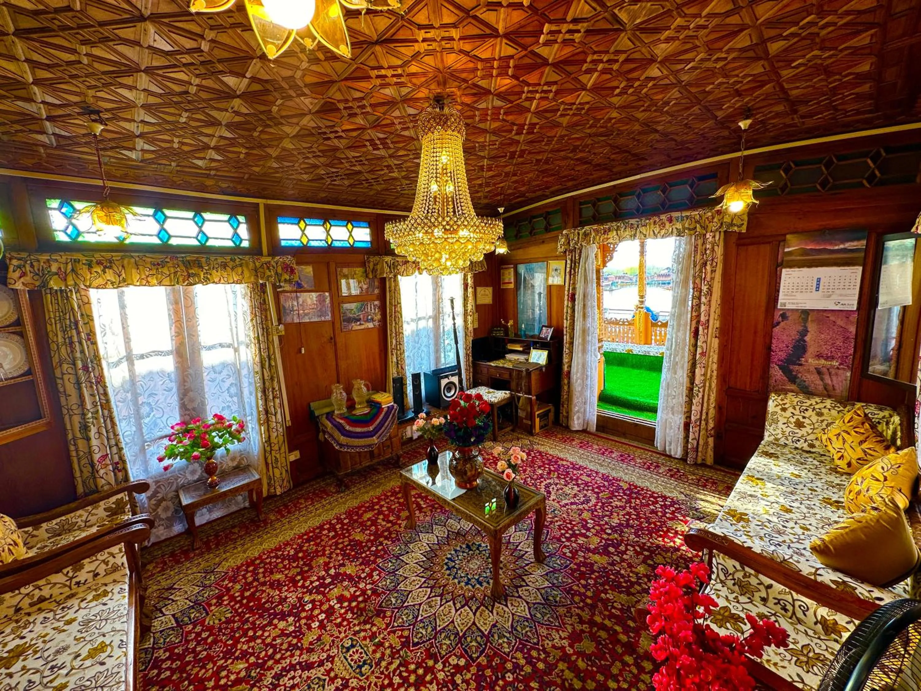 Lake Palace Group Of House Boats