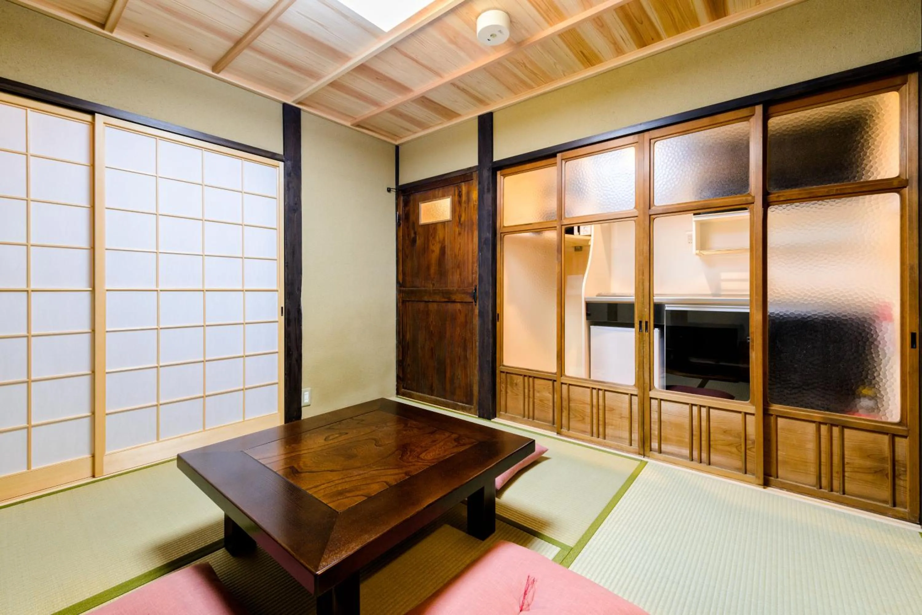 Living room in Nadeshiko Shirakawa Machiya House