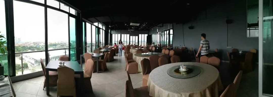 Restaurant/places to eat in Amerin Hotel Johor Bahru