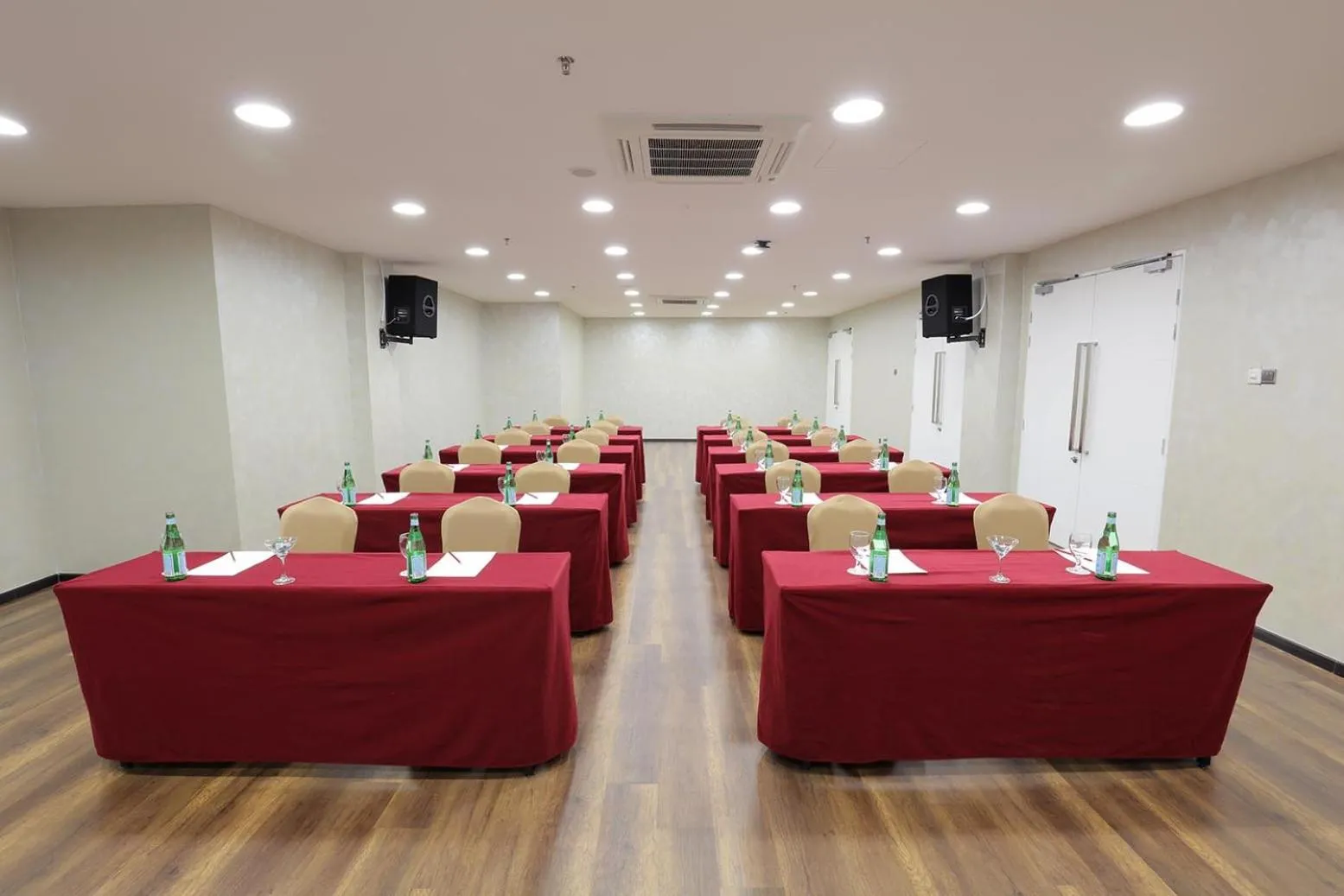 Business facilities in Amerin Hotel Johor Bahru